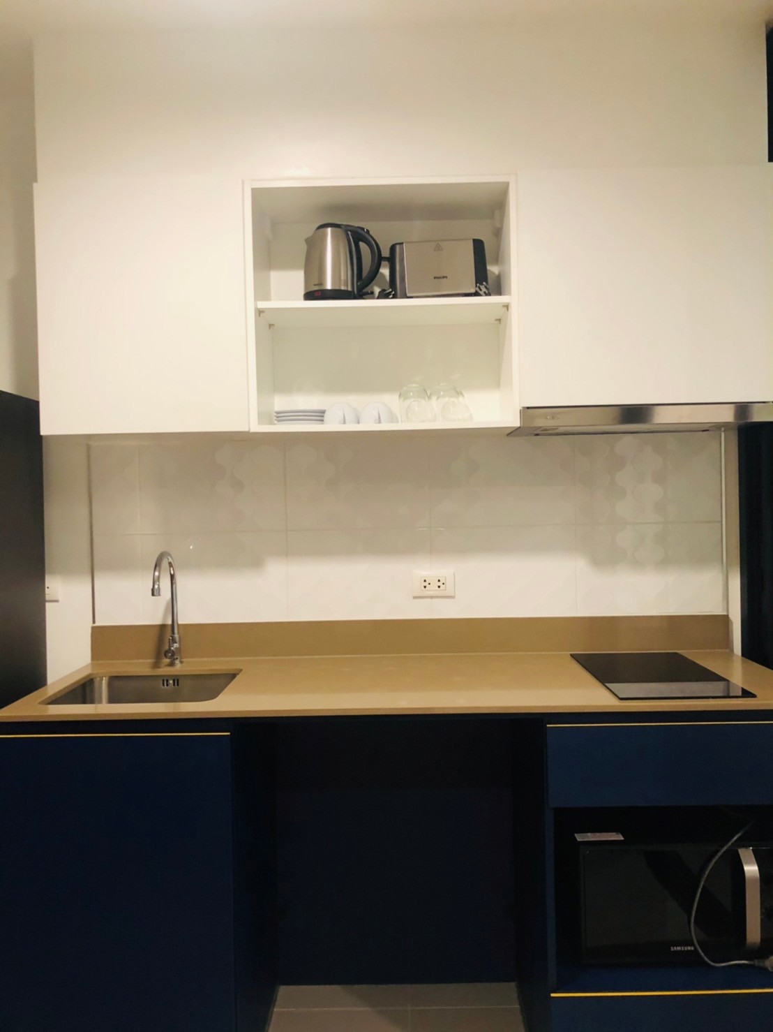 266fb62599314779b0a15ef60890b36c-1