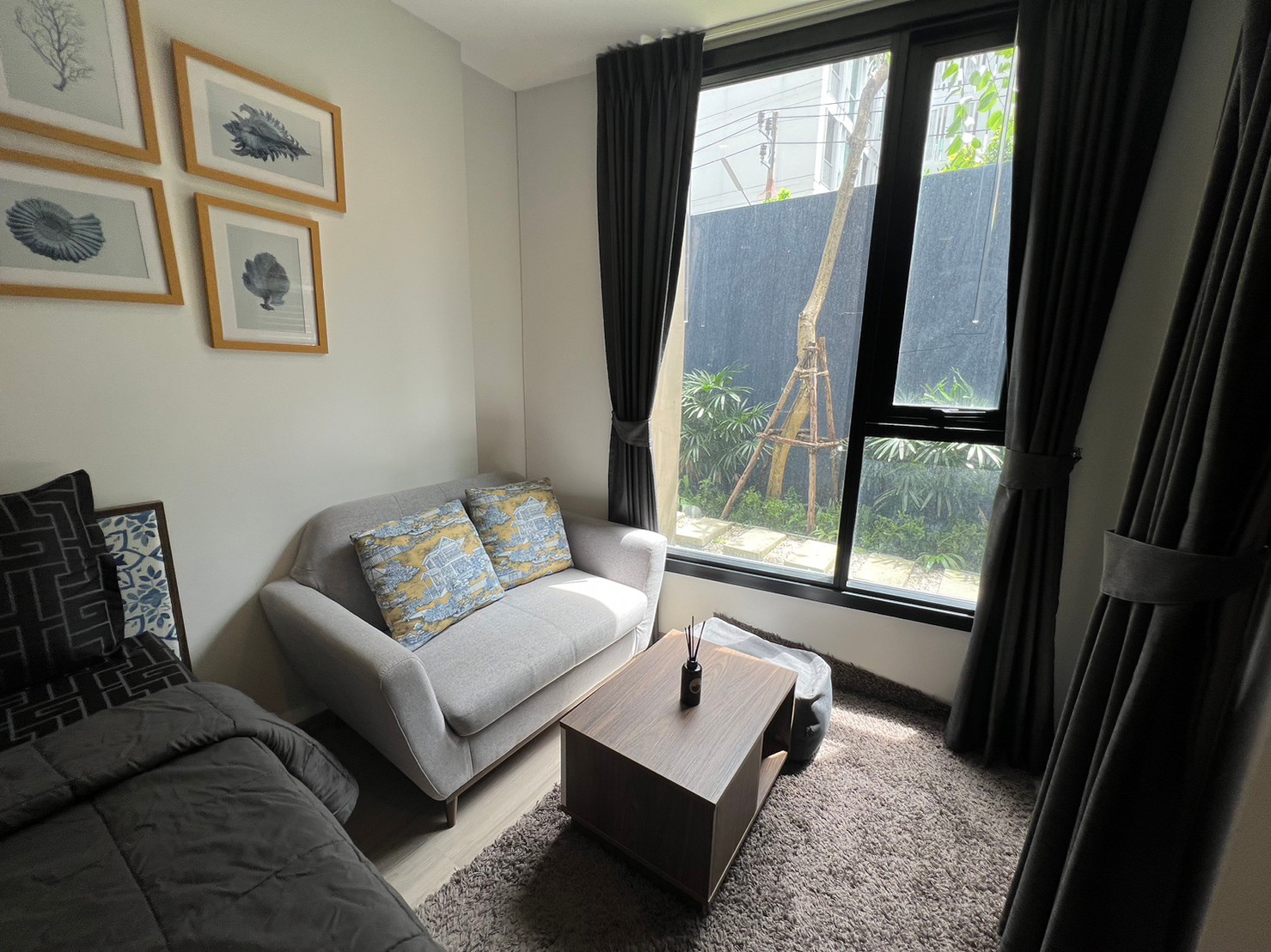 268e97531c544d21964c73ec8cd10f28