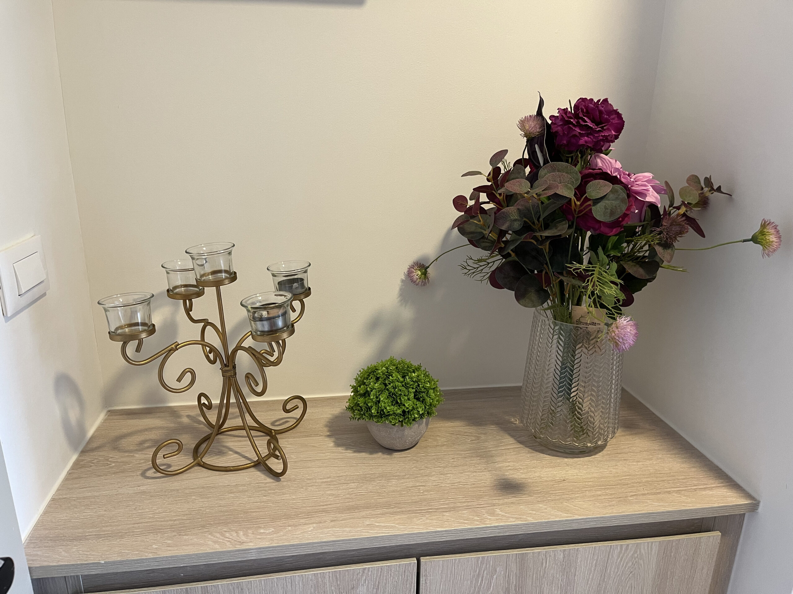 28ad9ef37ff54f0c83cc5cf252df4142