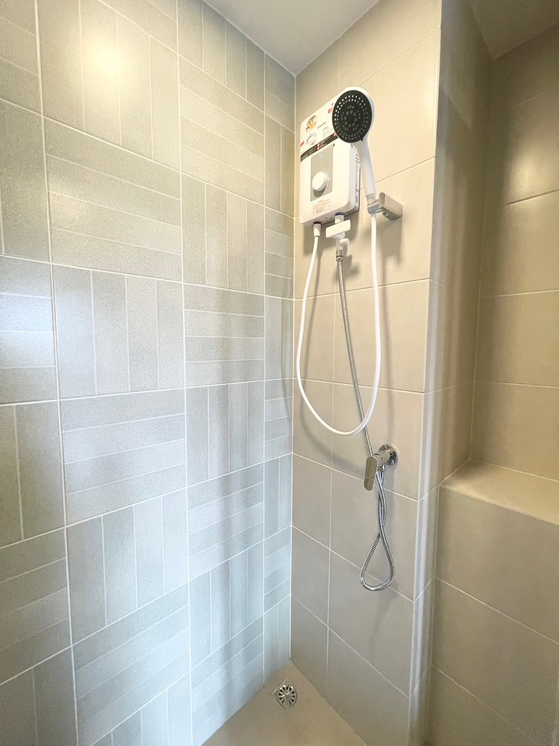 2e736ebca42945a3a9dfeb9dd80bafb9