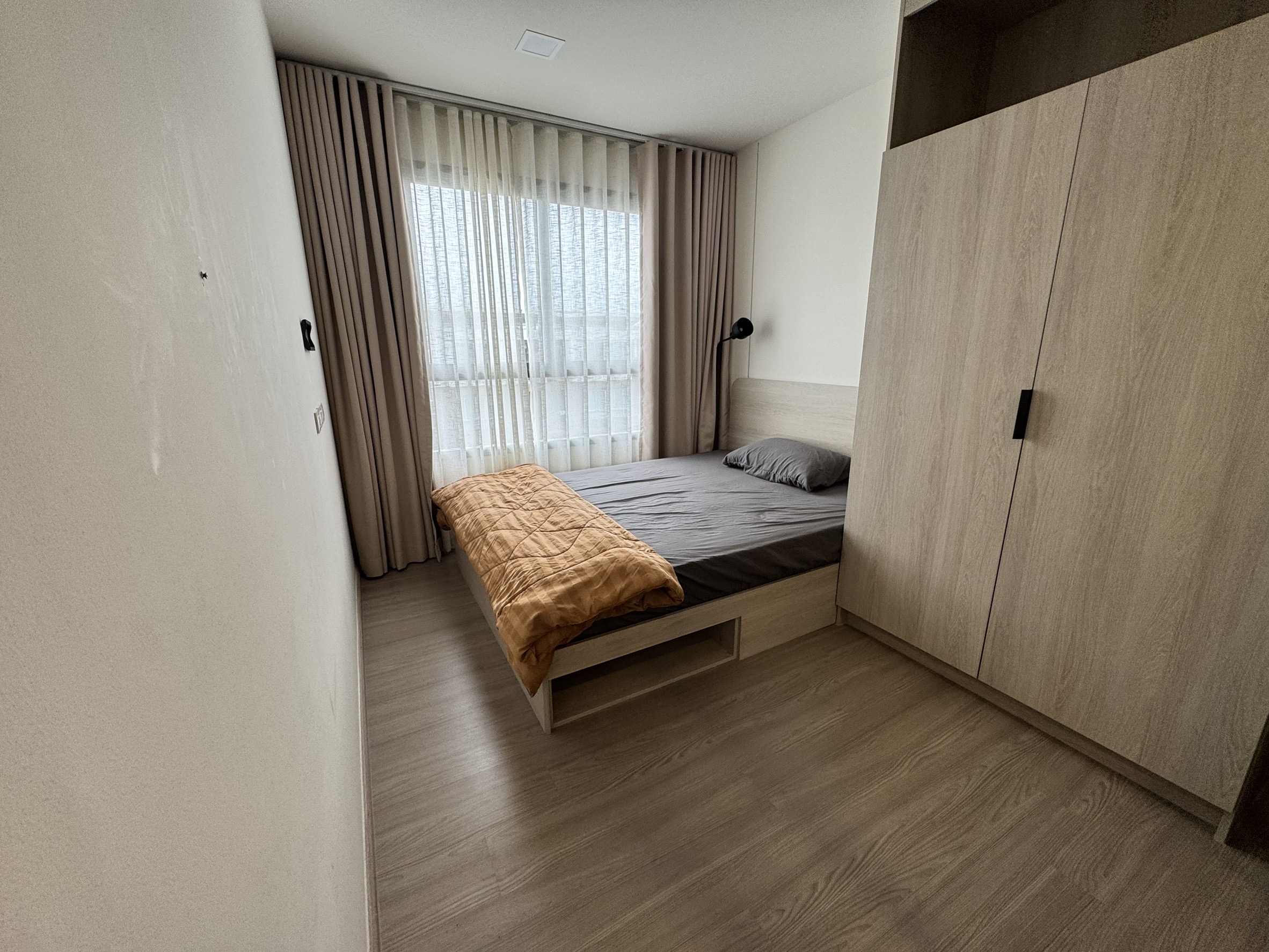 32135afa2d7e4cf7a5ff033873664067