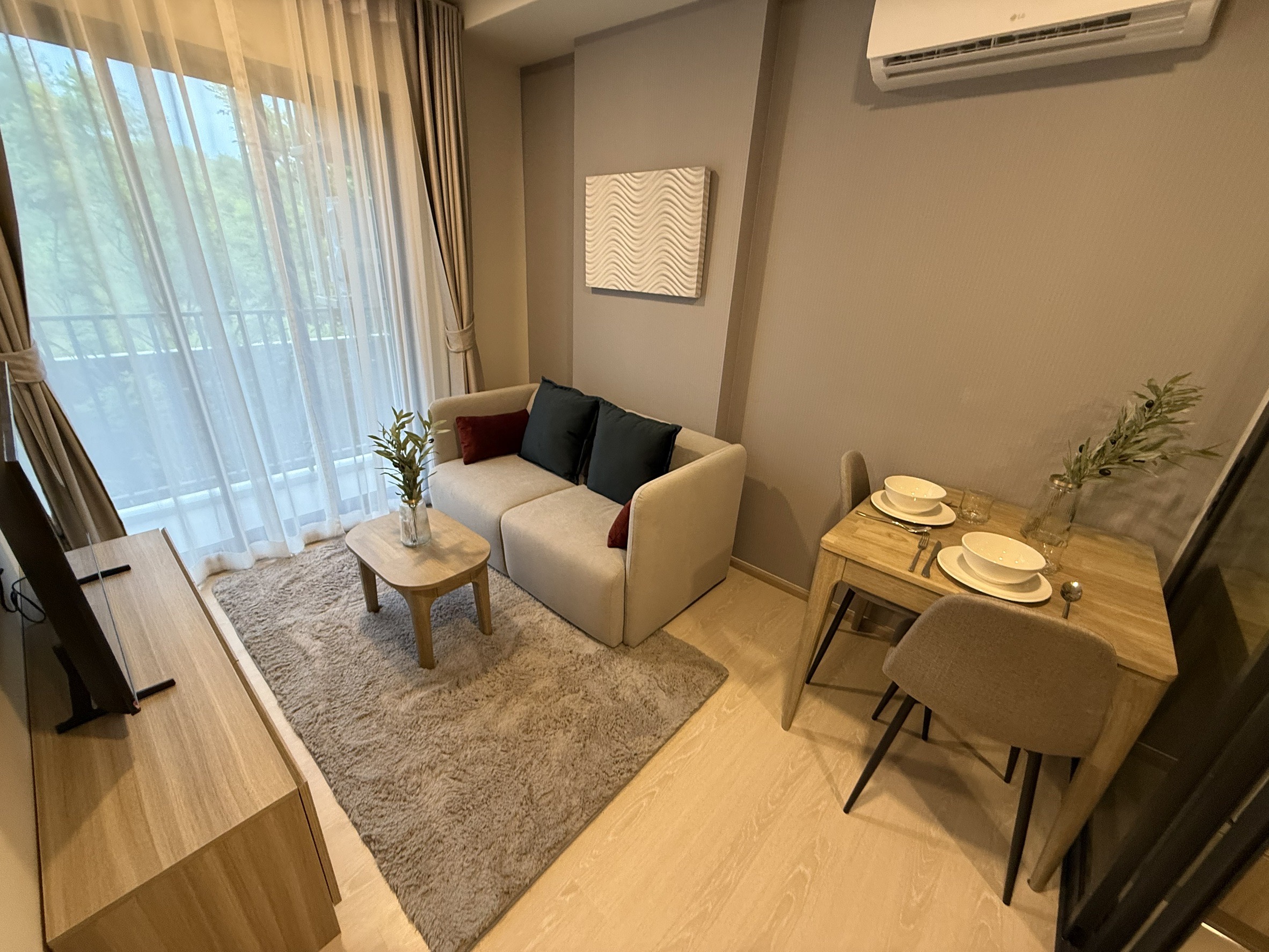 38c2beff97724fca878efbfa713658d2-2