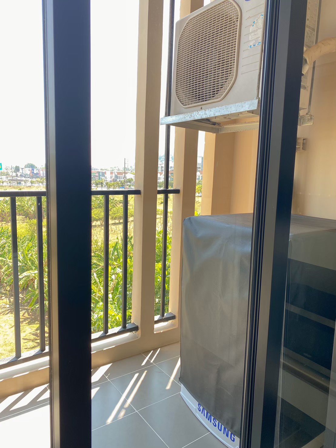 3e50f6aca31b40918e01c007a9ed3336-1