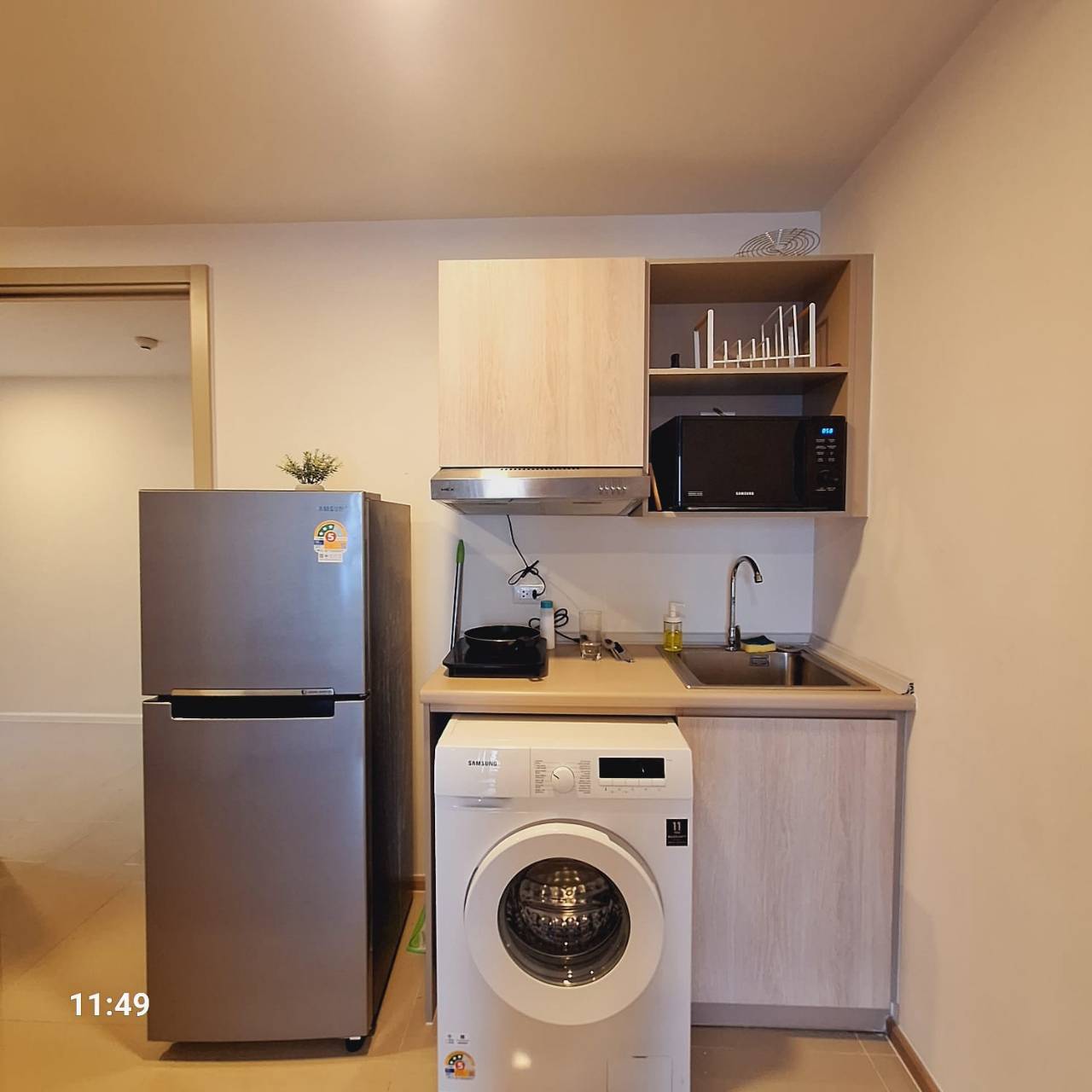 40ca9600a48b40c9b39449fe5eb6155a-3