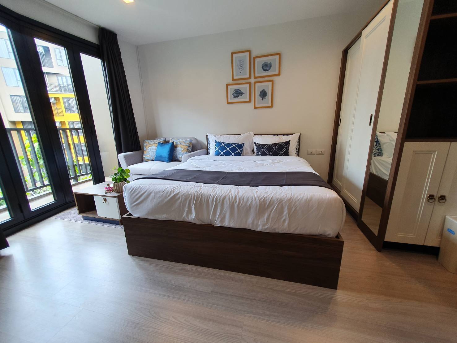 46472fca3c9e4cfba779c5f5f860bb3c