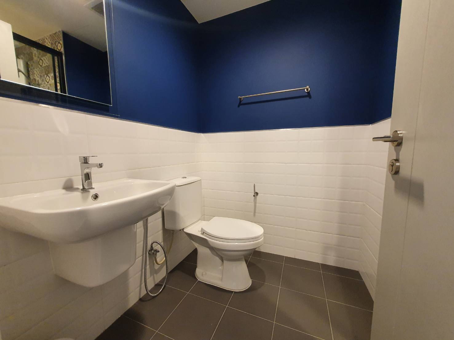 4e764ba1758d4fd9bd6cccf47a9e30f5