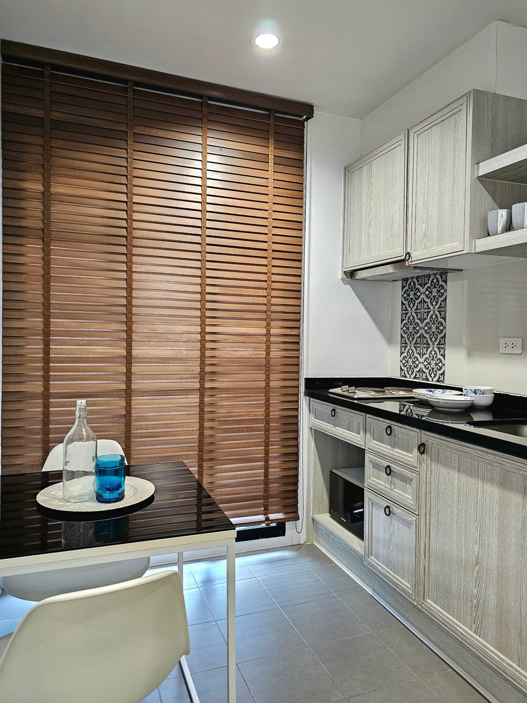 50d6e53851dc43e686bd19004b54c677-2