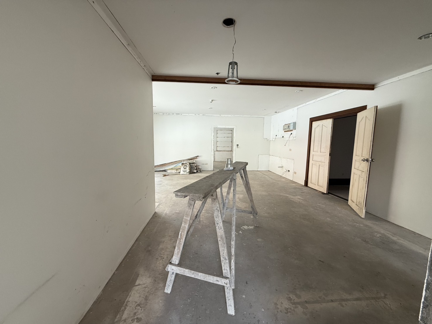 52dc3f505eb64a84bf9d683113a168c5