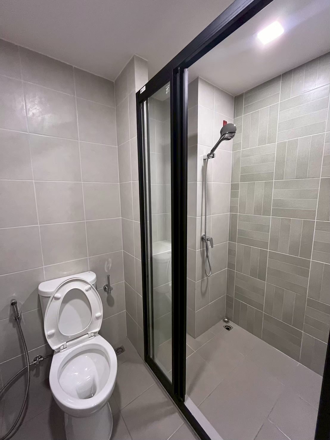 55b805d51dd149deb4bc9130d4c50b26