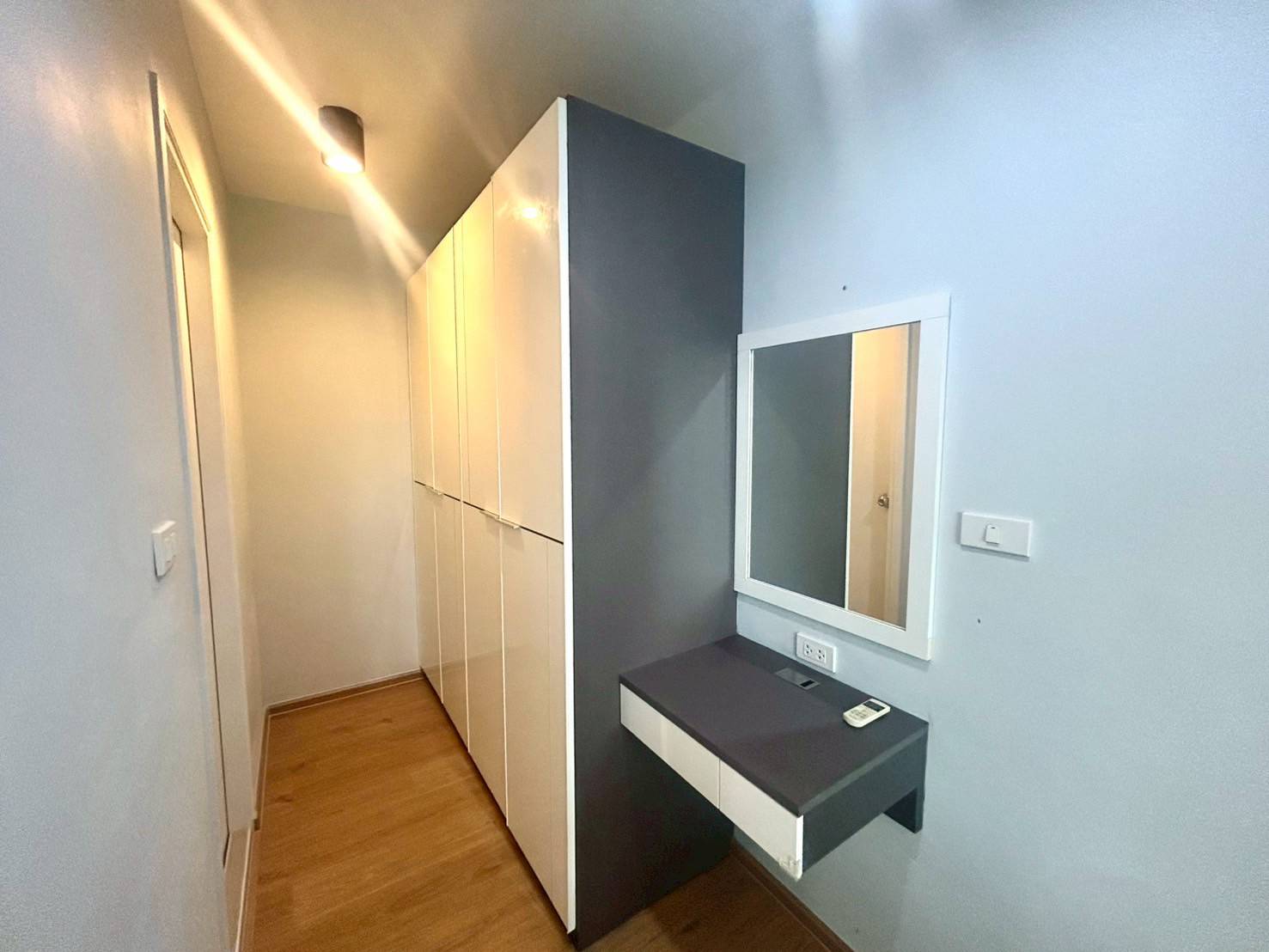 56af749a924b4f3b9b93a12158c0ea73