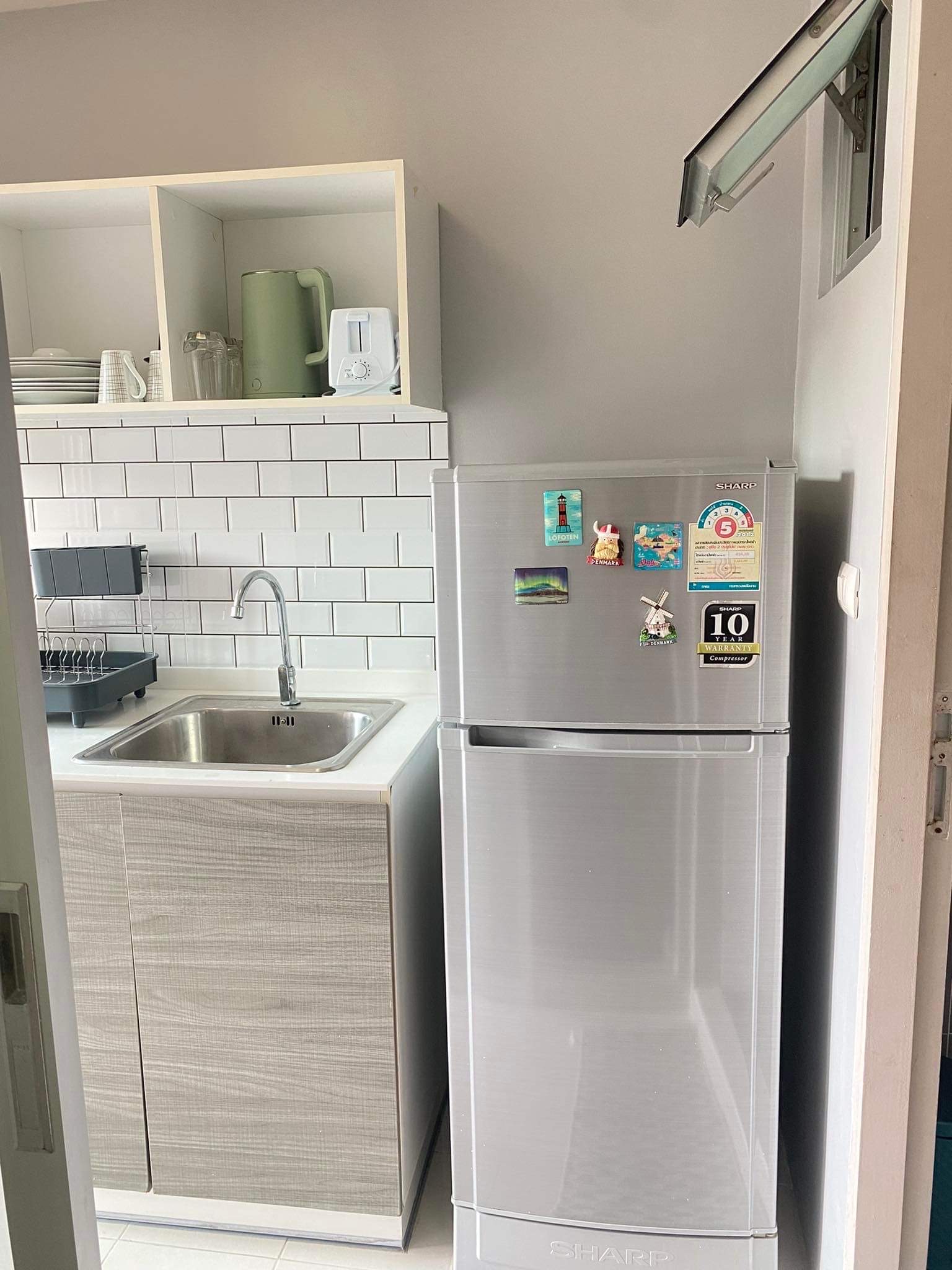 570fa4879d4b48beac8cb9194fb5c4dc