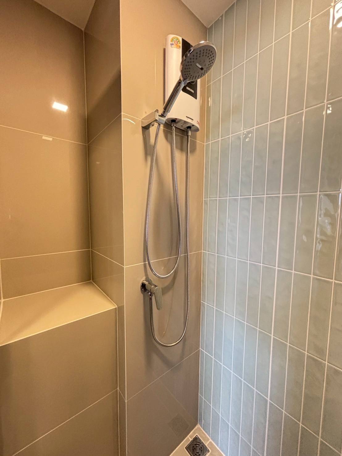 63571489433049c0858ea1afe057e7ea-2