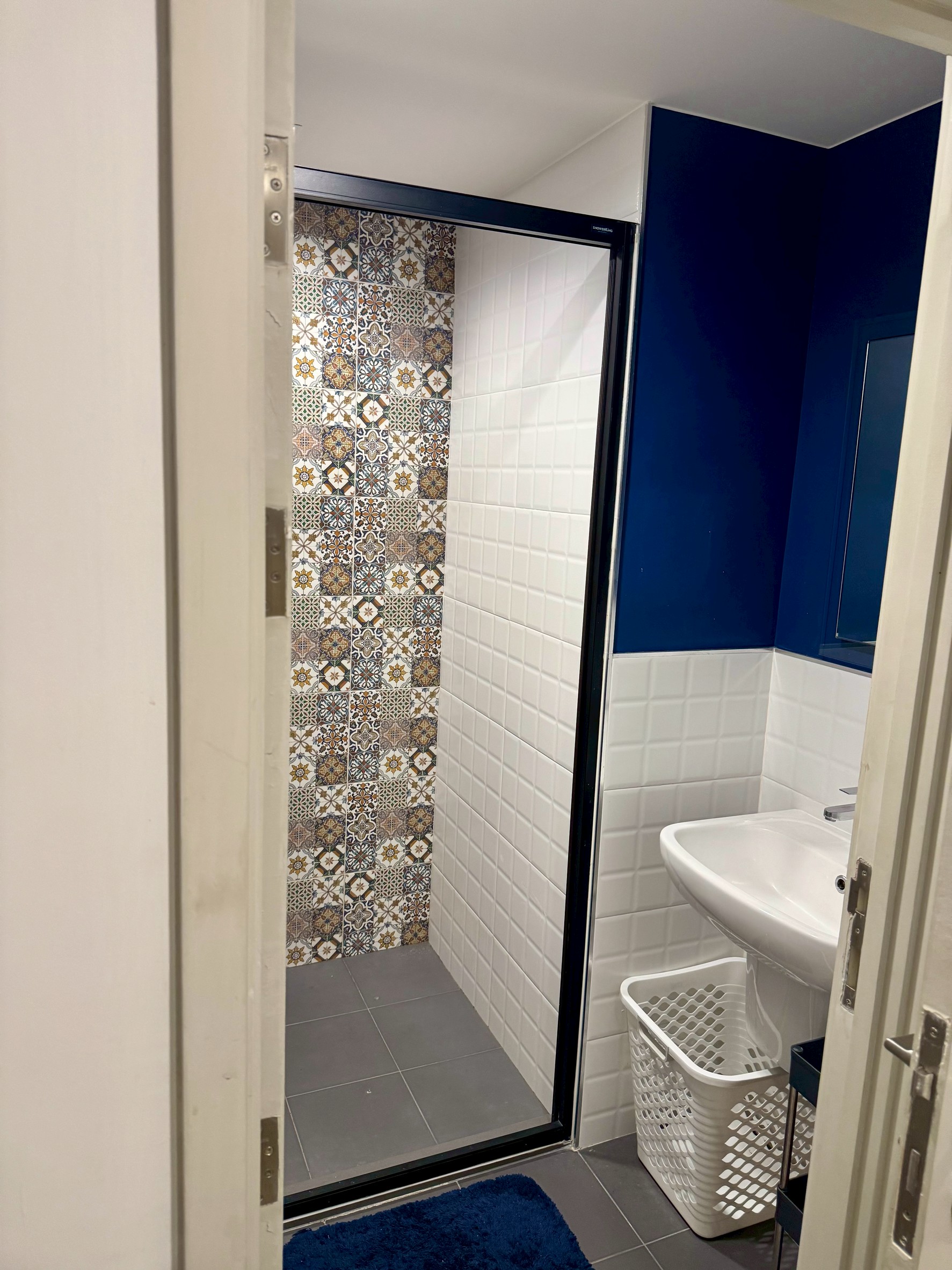 6a9672808fb146748e59fa3f06655545