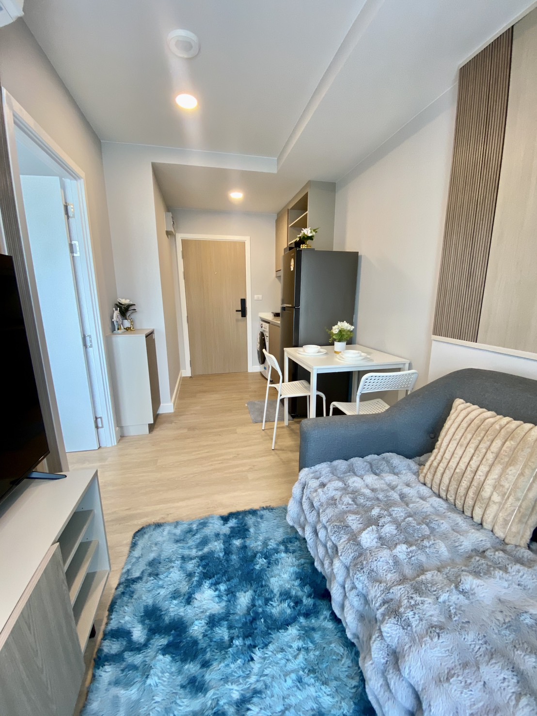 6e1236ab888840ac951190c555cef71c