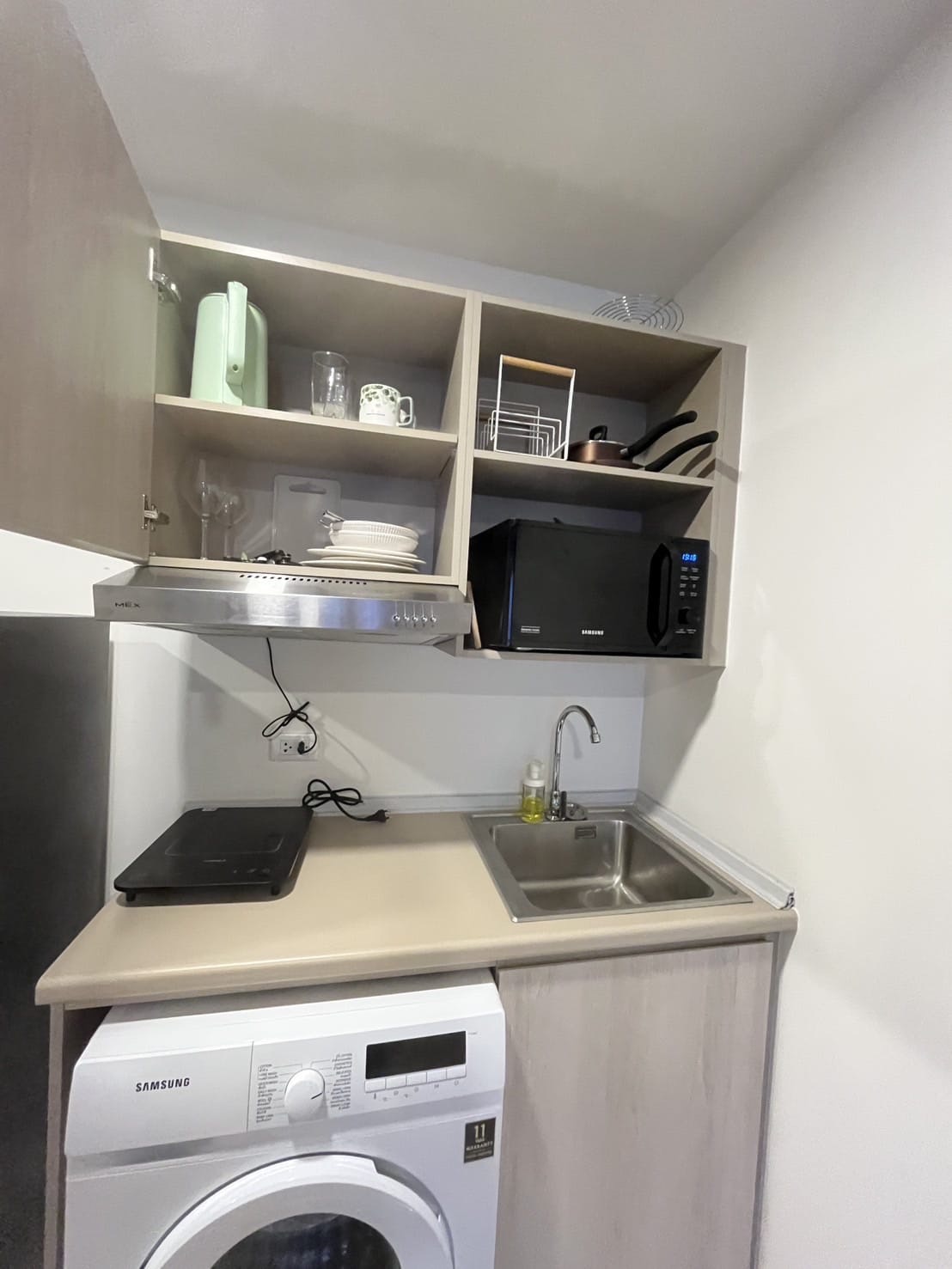 75cf59715fe249219be271823839bd7c-1