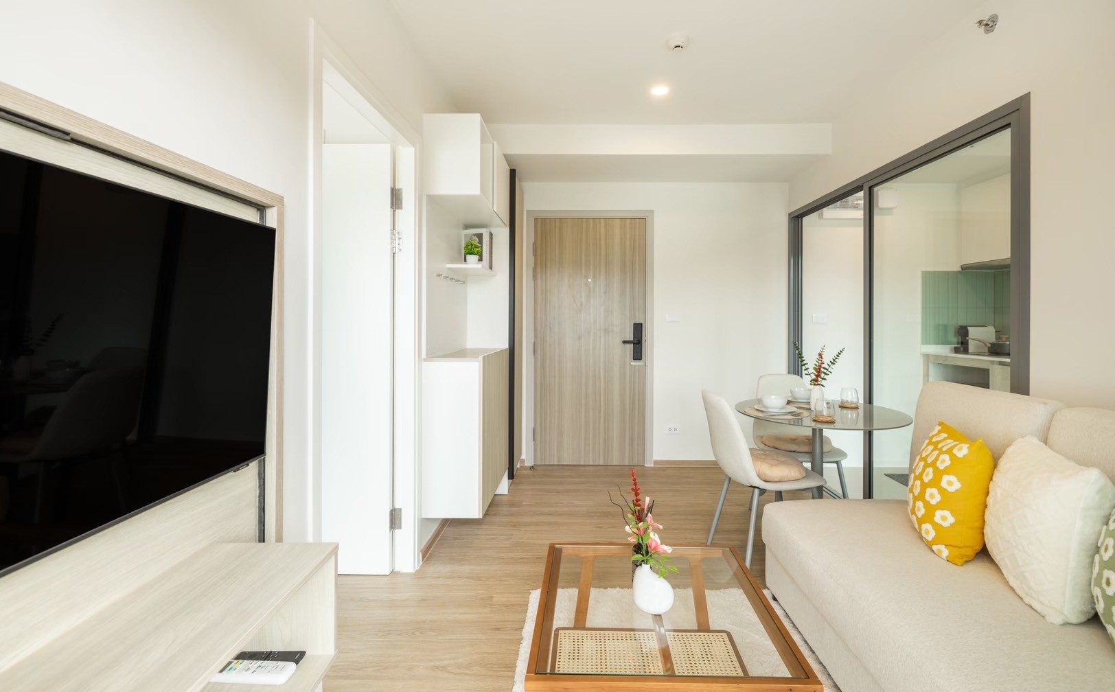 75d311d58e9a46e2b3bbe6e66ee3ddb8