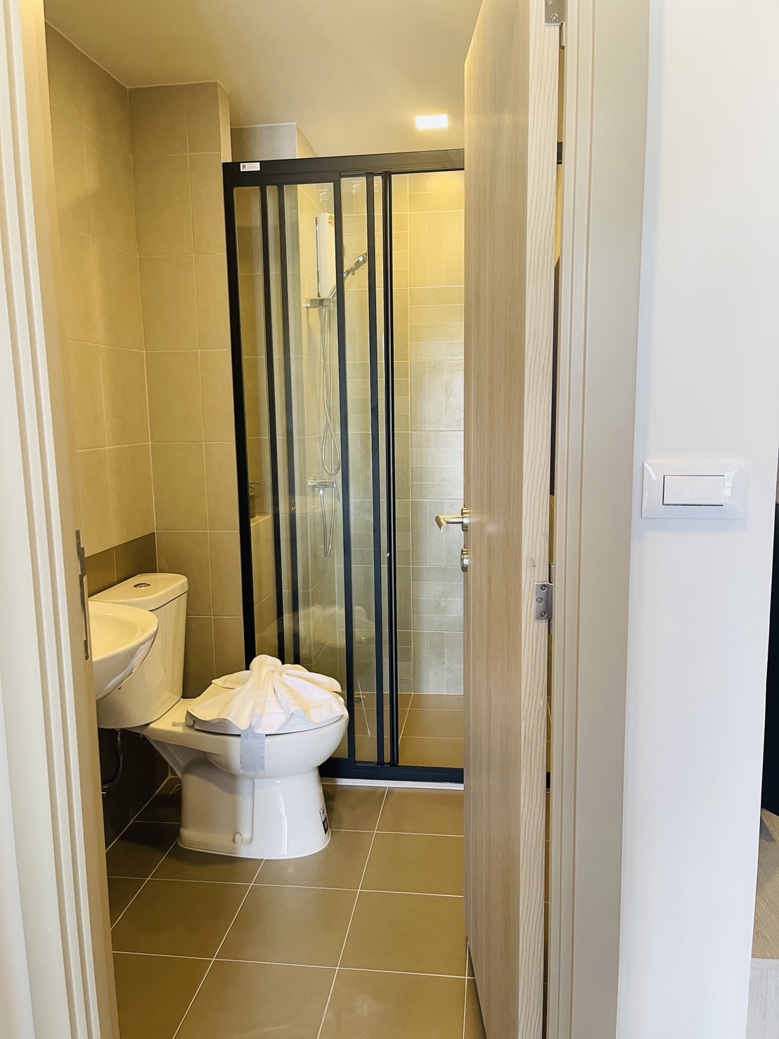 8145b30bcd734f66b385c248fdc7b794