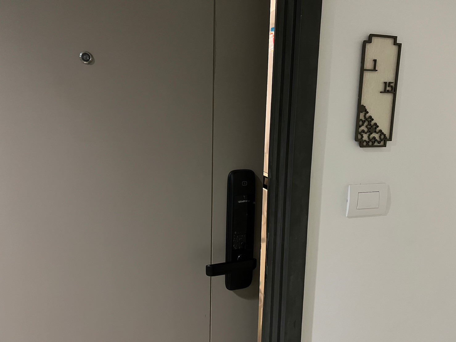 83baf60464b94695a070d69ec106b0fe