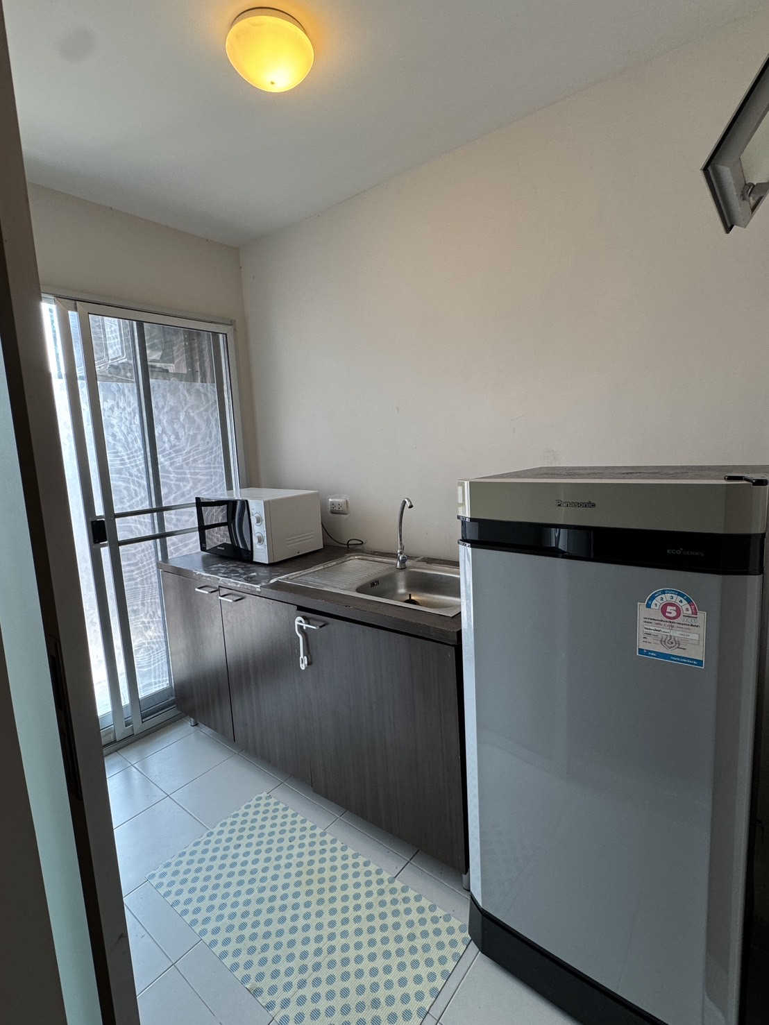 844ad209696740f4bb2957961a4d2d27