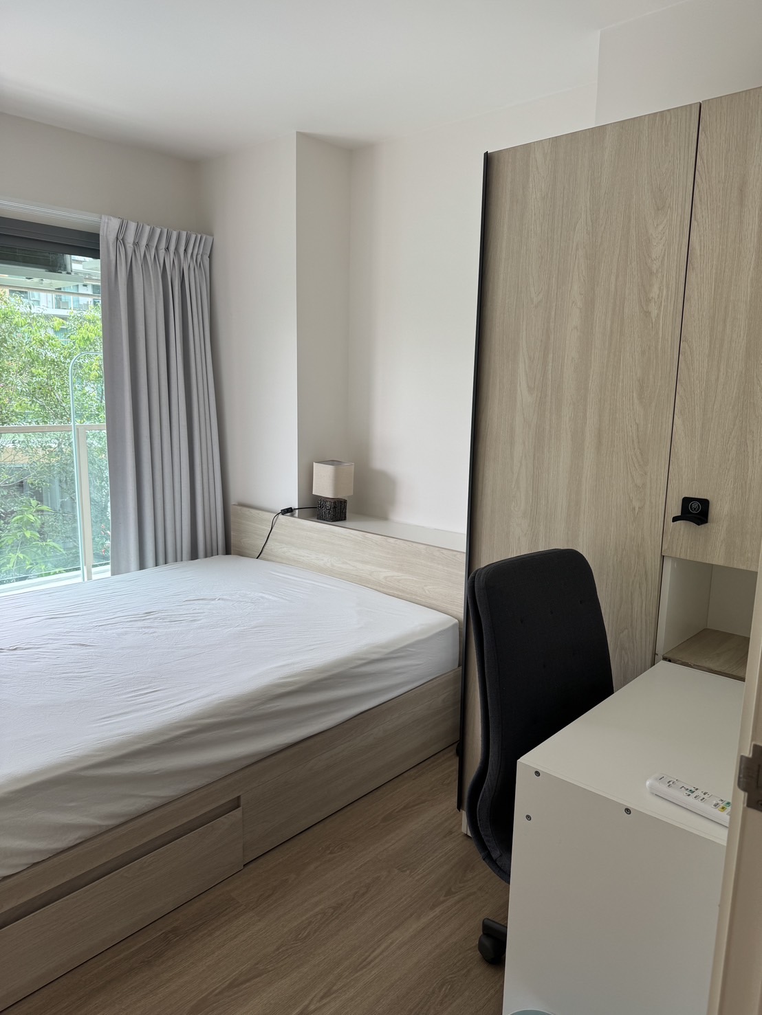 8b63afb3975b454b997f772696870b70