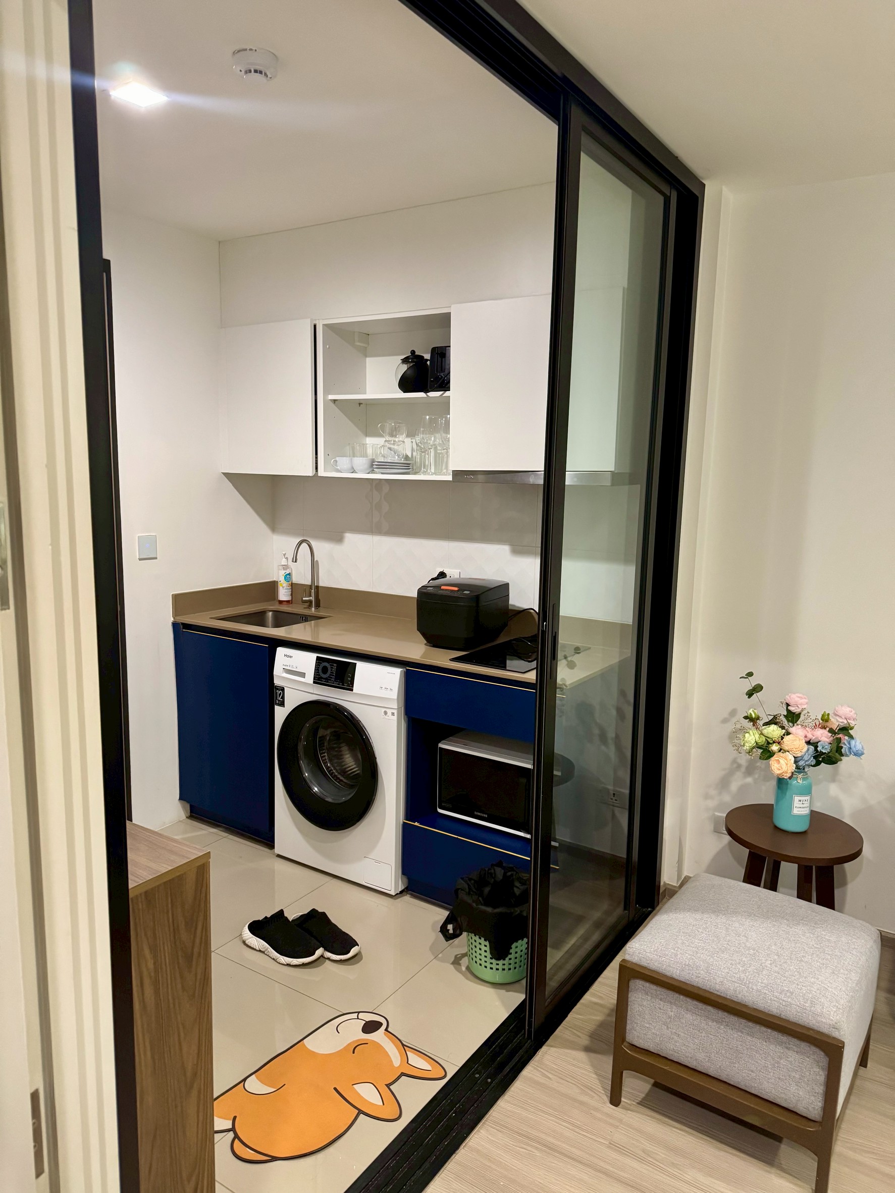 8e02e5a13d5d46eea7c68275aeb53aed