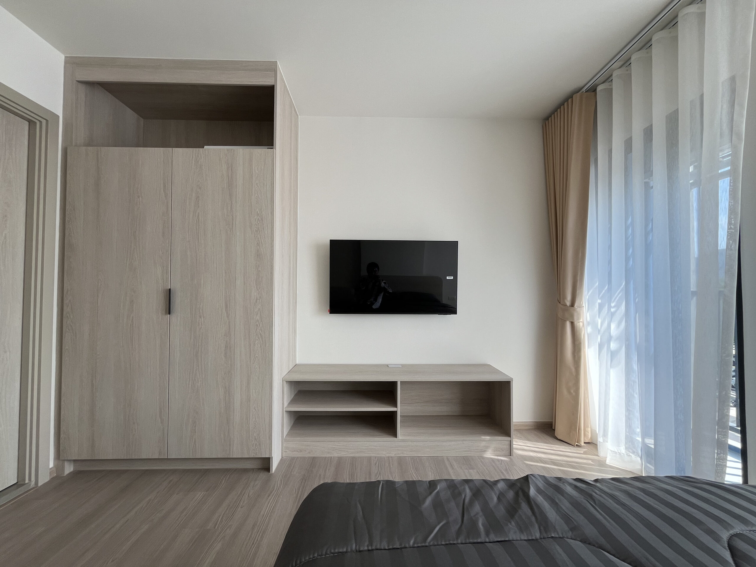 95e8bde880a5461d905575bfce841182-1