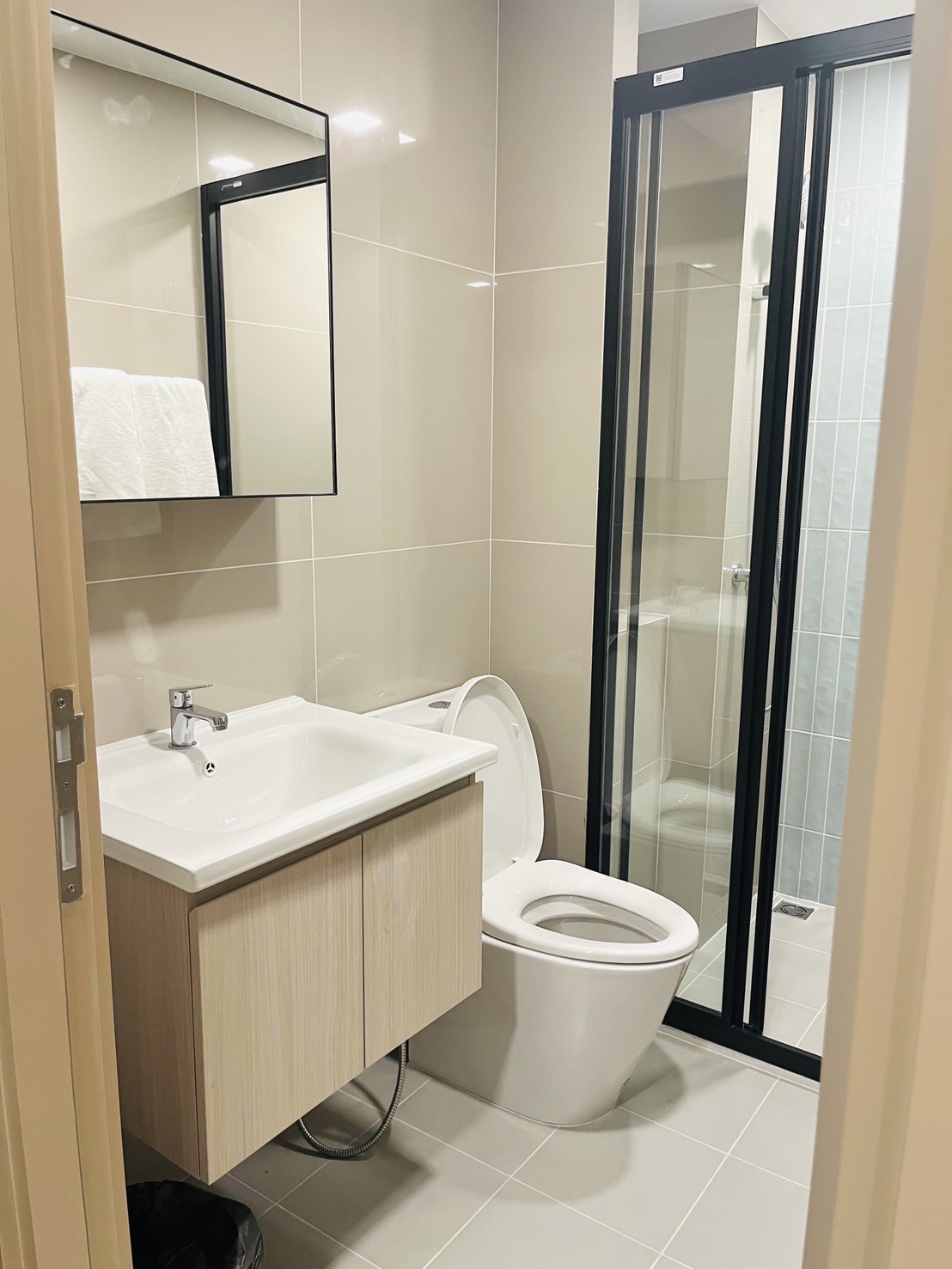 9a16f8fa7e5247d4864136122910b74a