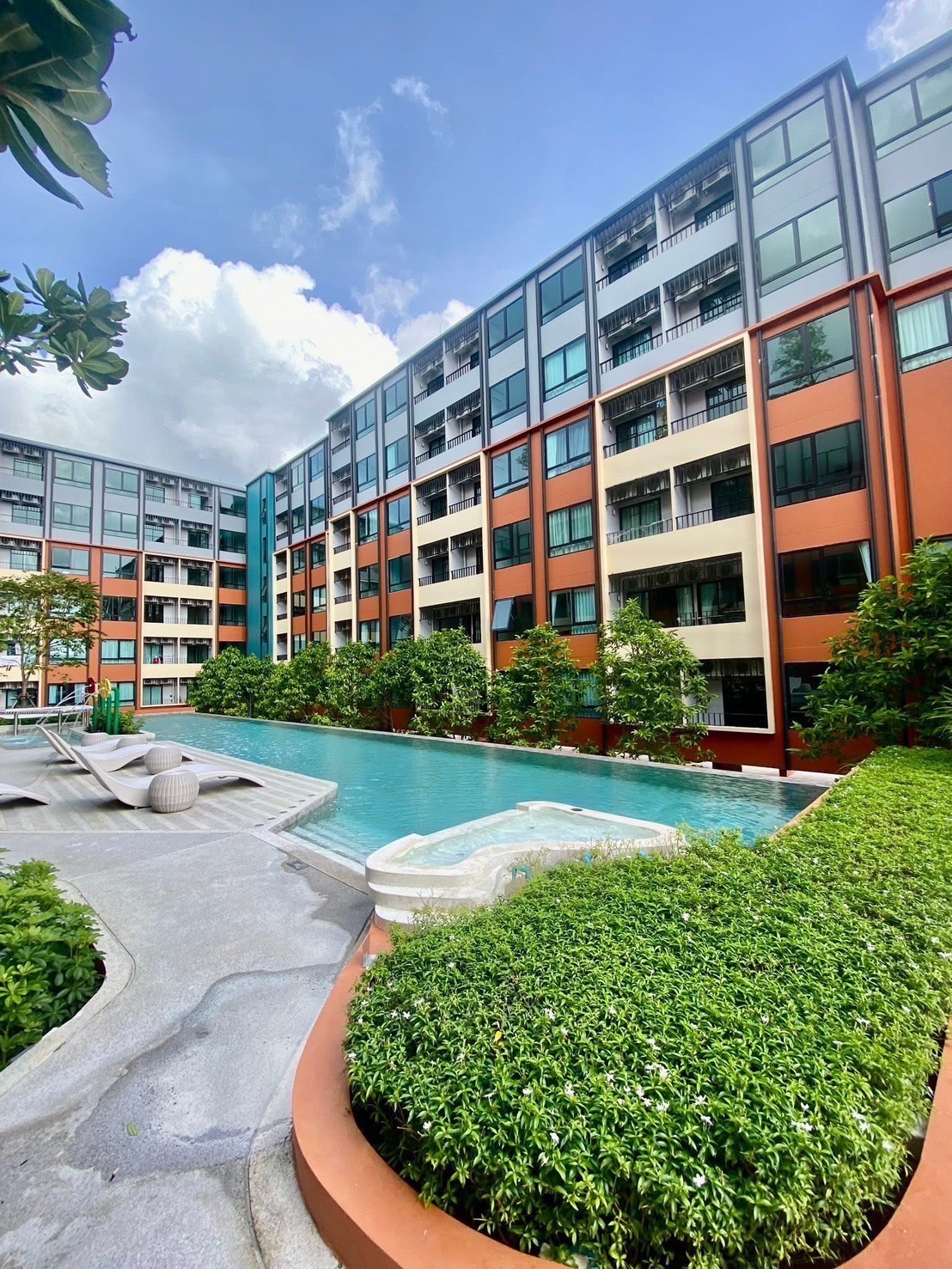 9df60adf858240cfb2400c4bed5fd8c2