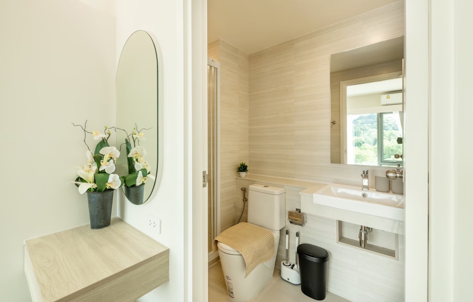 9fc764c80231420cbc5b57d8d4926dc8-1