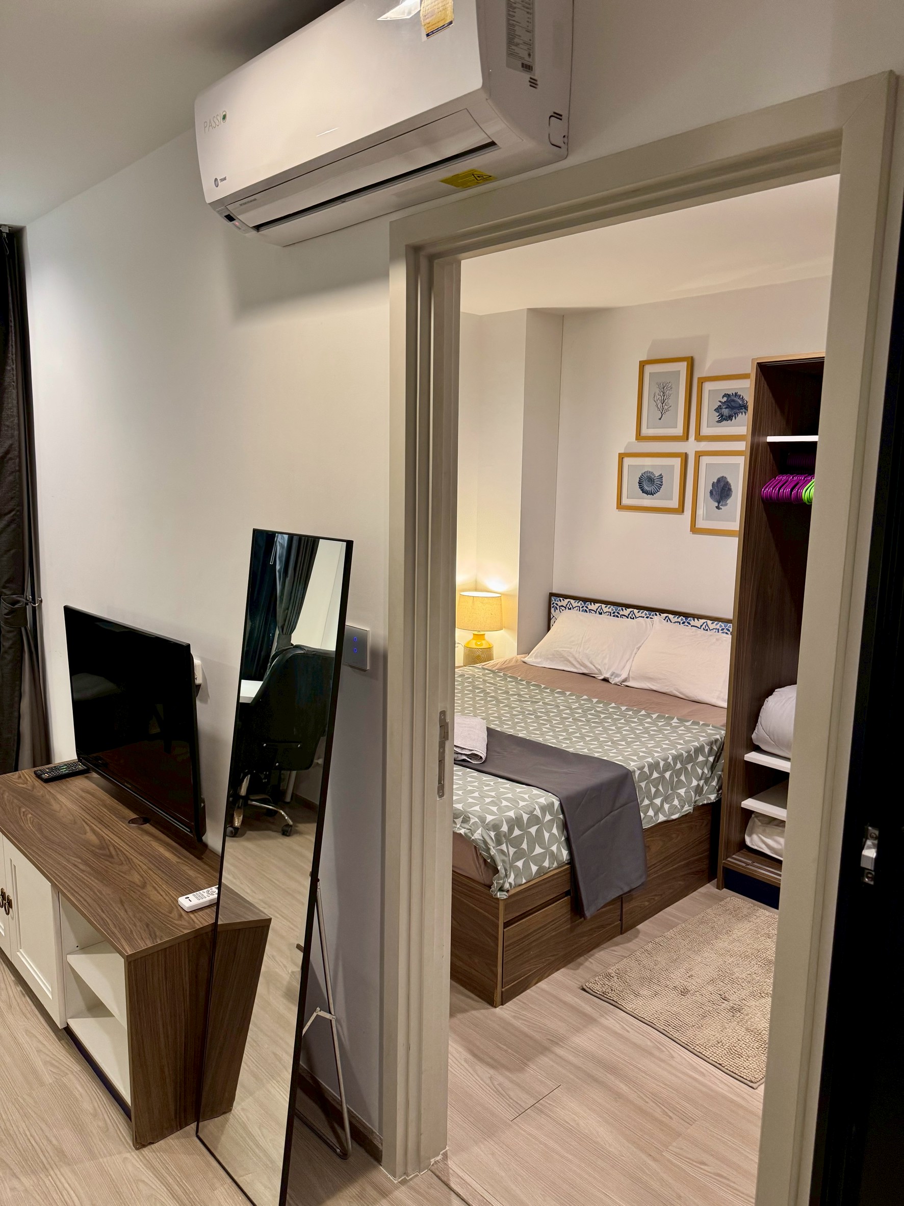 CCA67602-D396-4CA4-8ADC-6D0707FD33E3