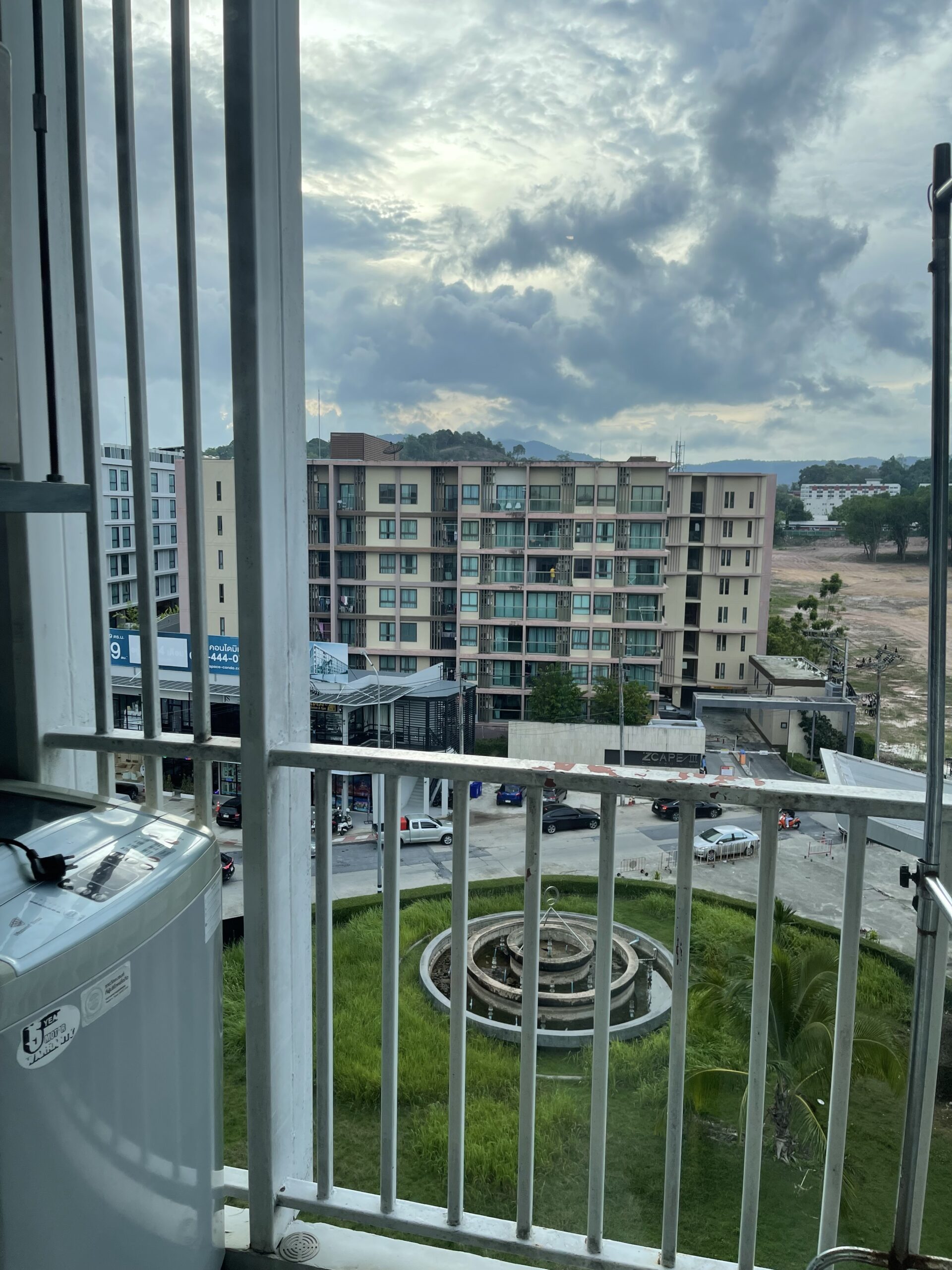 EC9FB67B-C292-428B-AE88-996F36B4E7A0