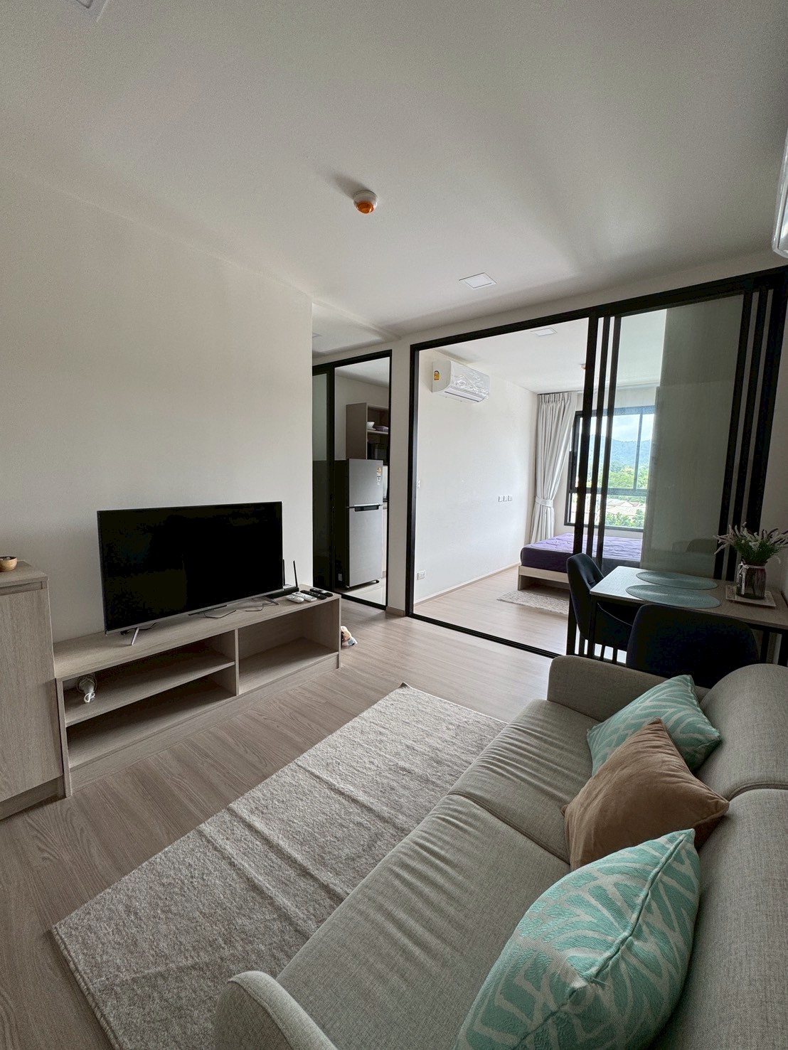 LINE_ALBUM_10625_250610_4-1