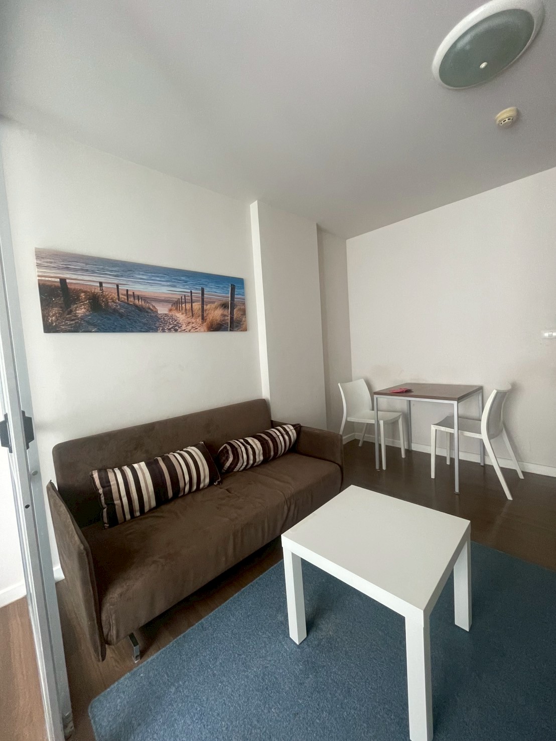 LINE_ALBUM_DCC133_250703_6-1