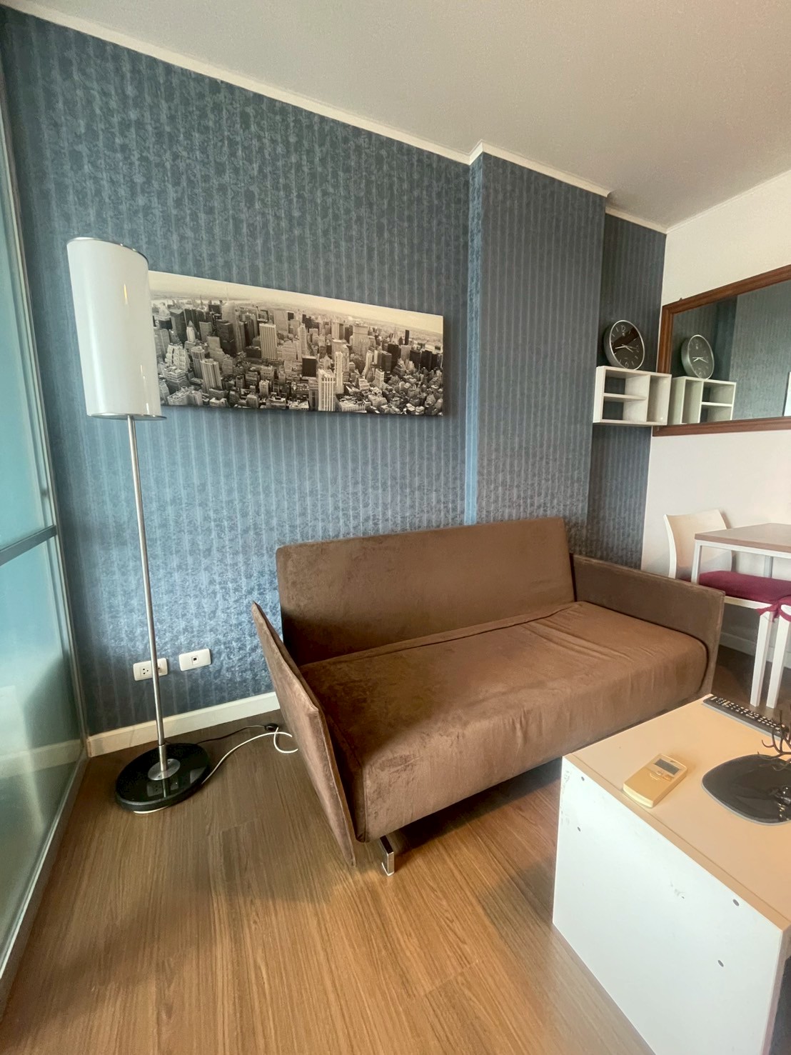 LINE_ALBUM_DCC222_250703_2