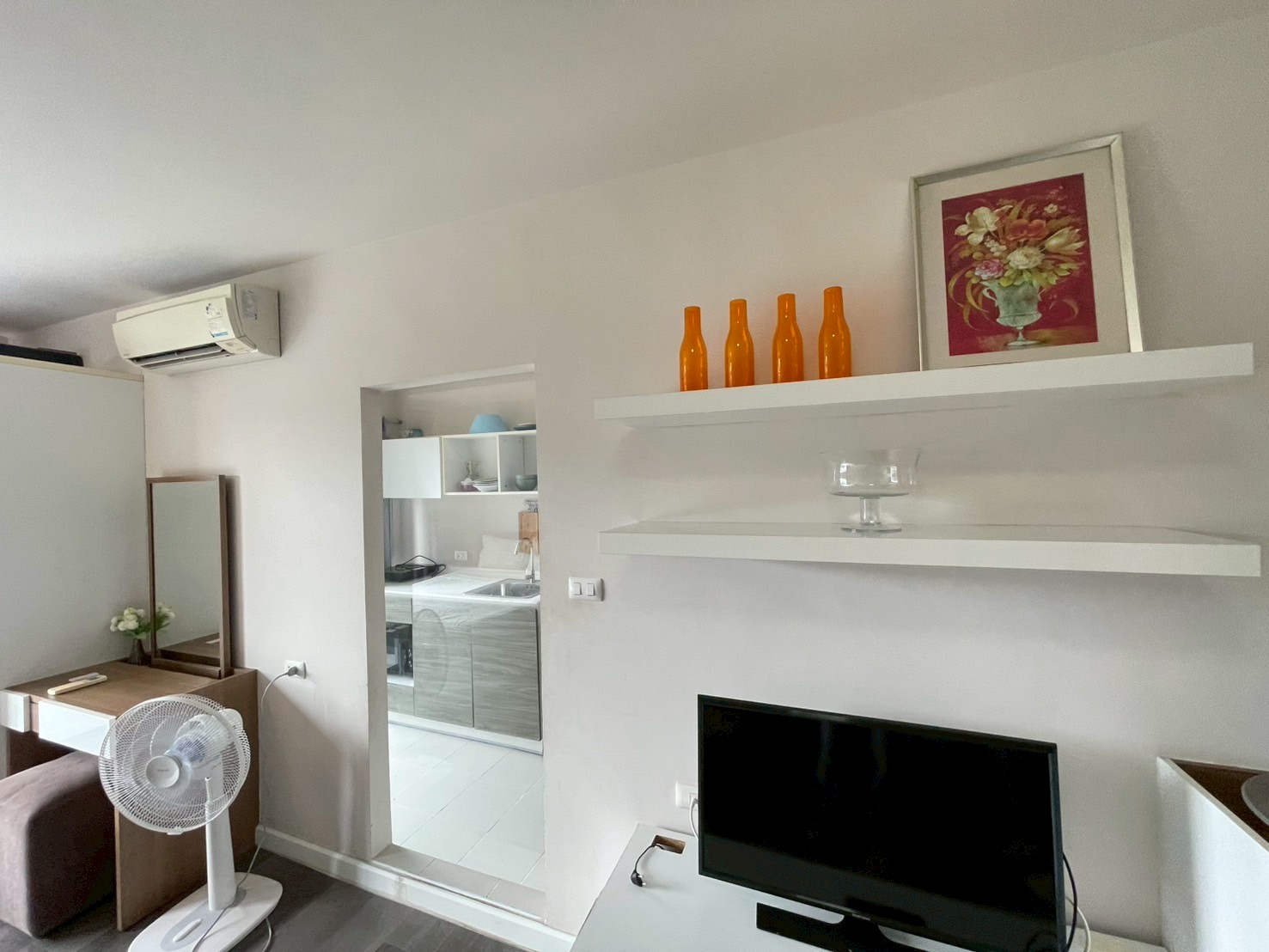 LINE_ALBUM_DCM226_250808_13