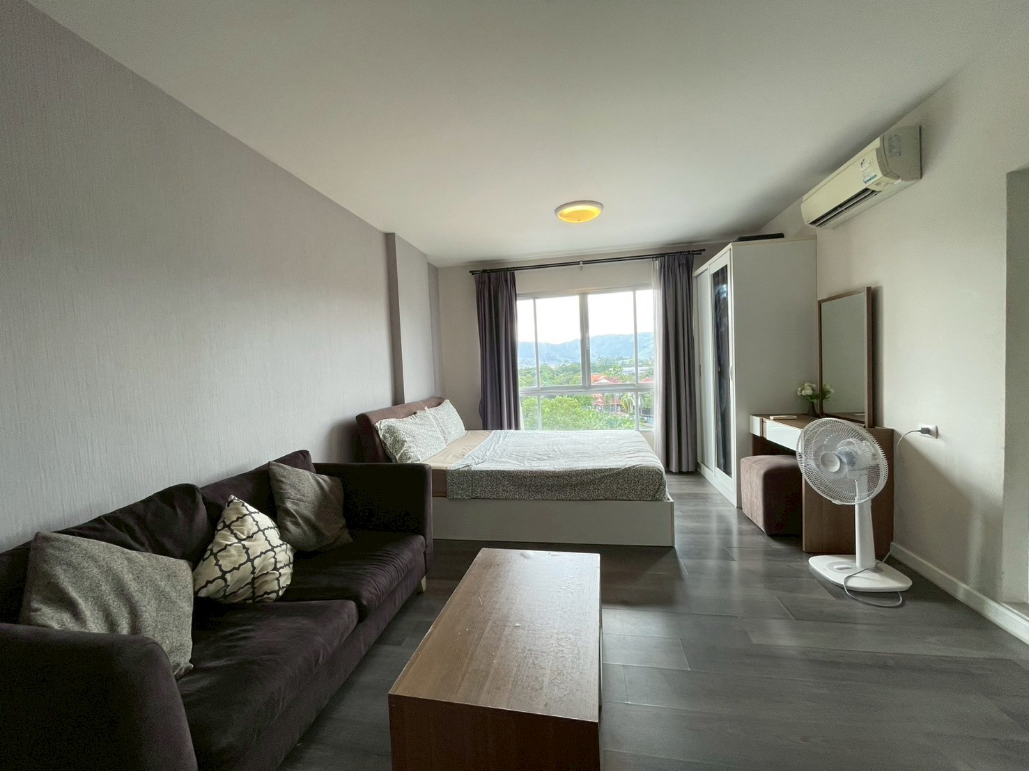 LINE_ALBUM_DCM226_250808_15