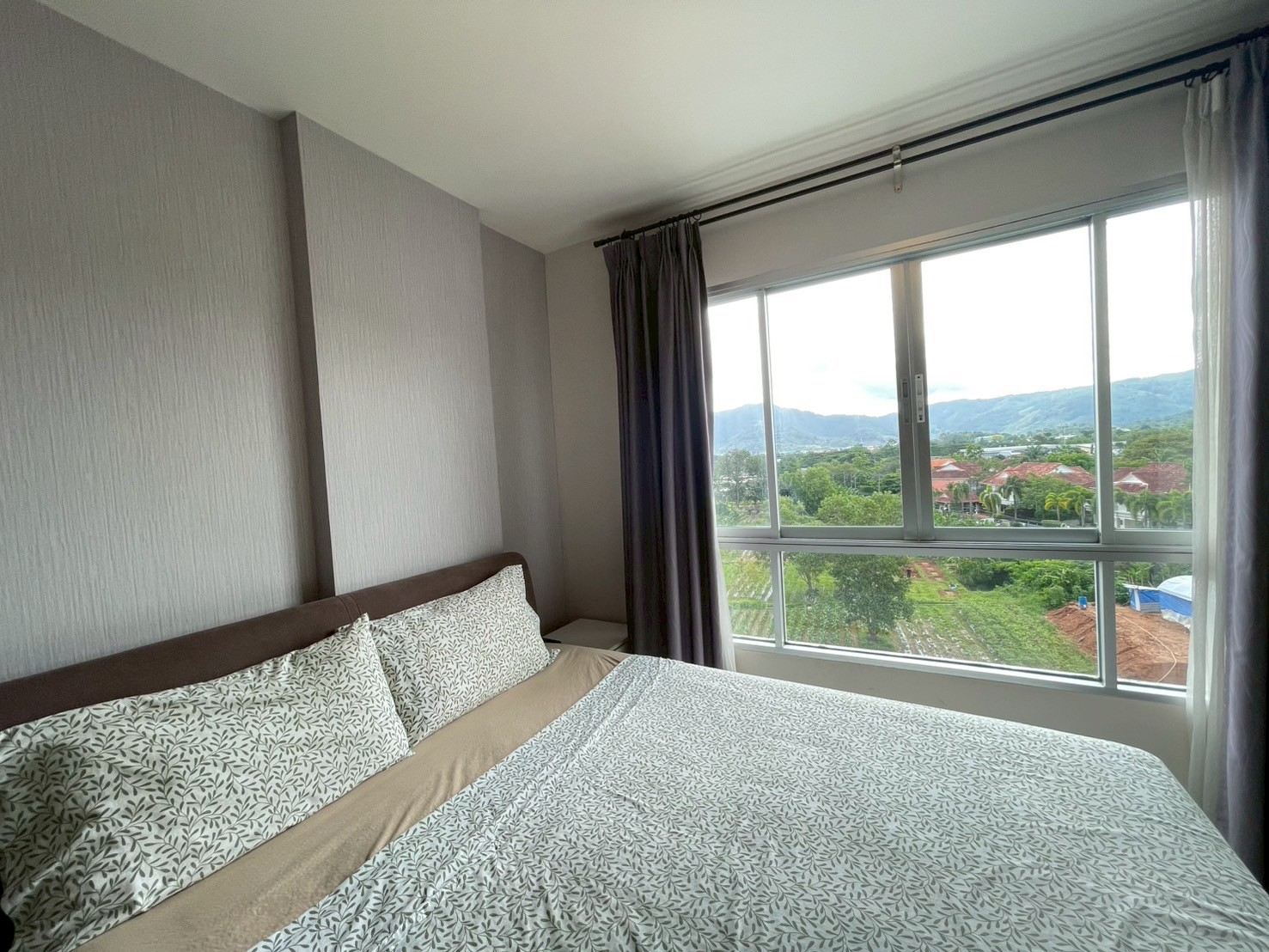 LINE_ALBUM_DCM226_250808_16