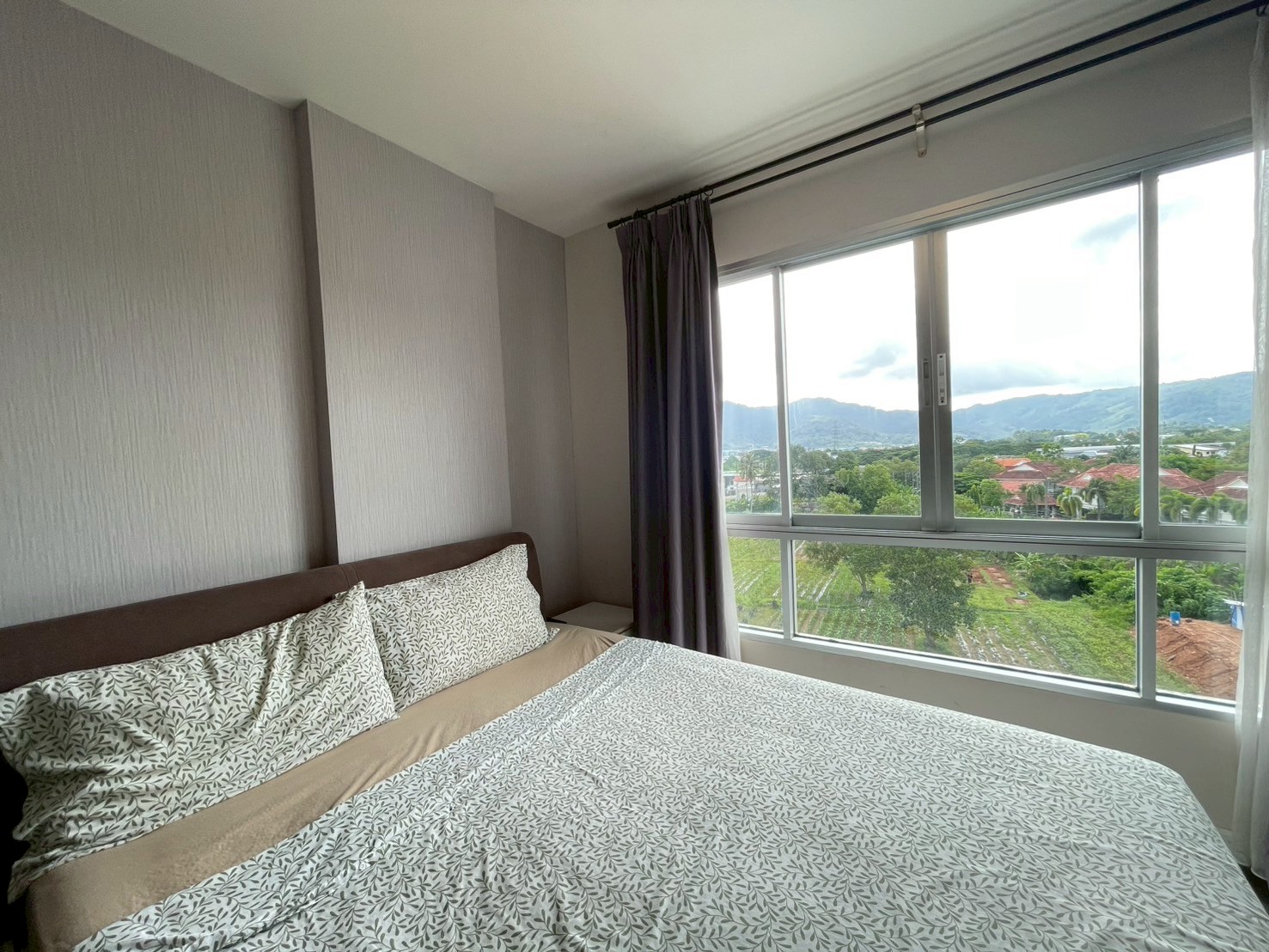 LINE_ALBUM_DCM226_250808_17