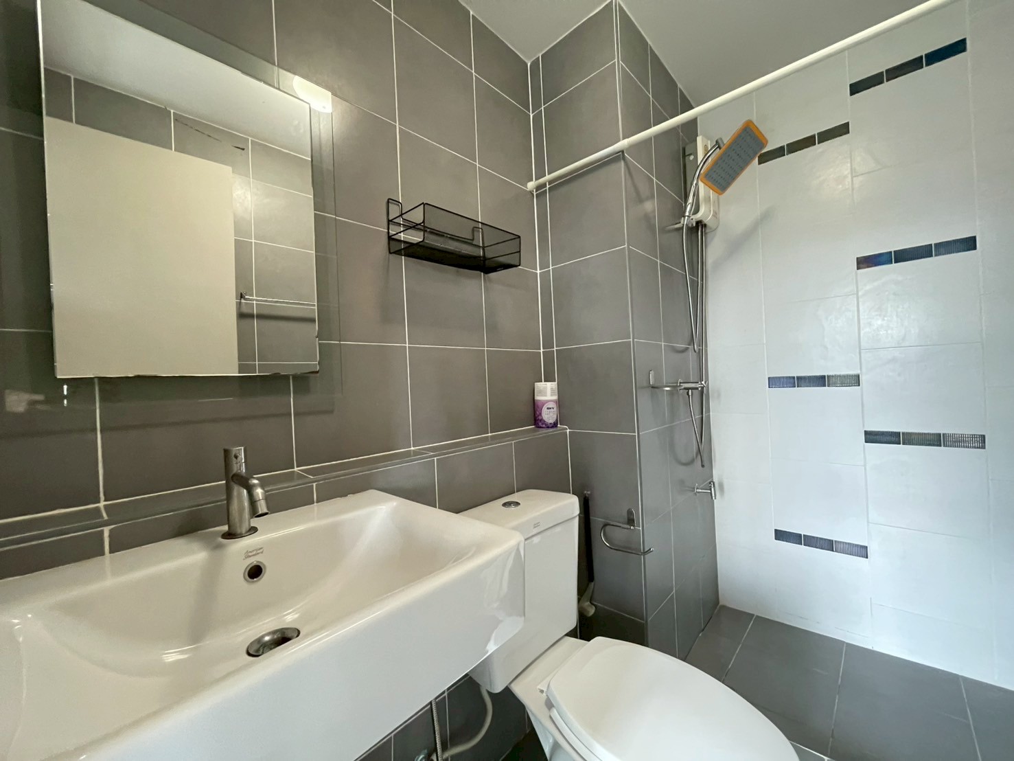 LINE_ALBUM_DCM226_250808_5