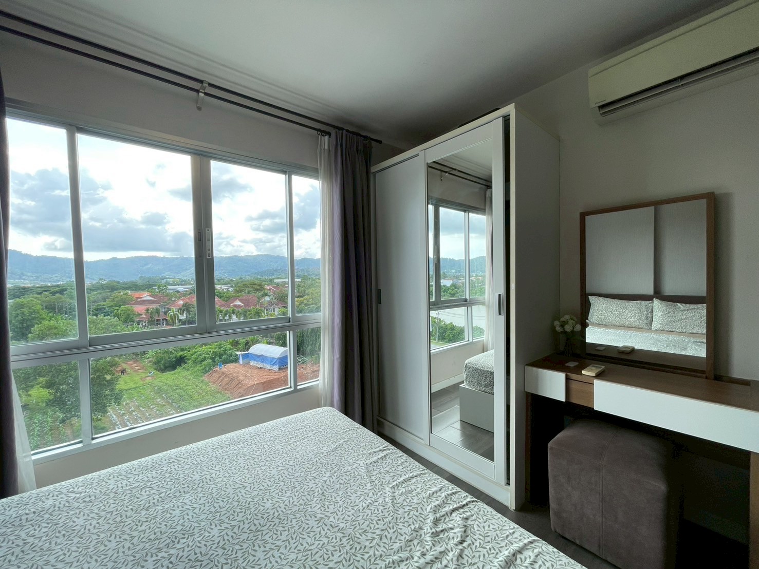 LINE_ALBUM_DCM226_250808_9