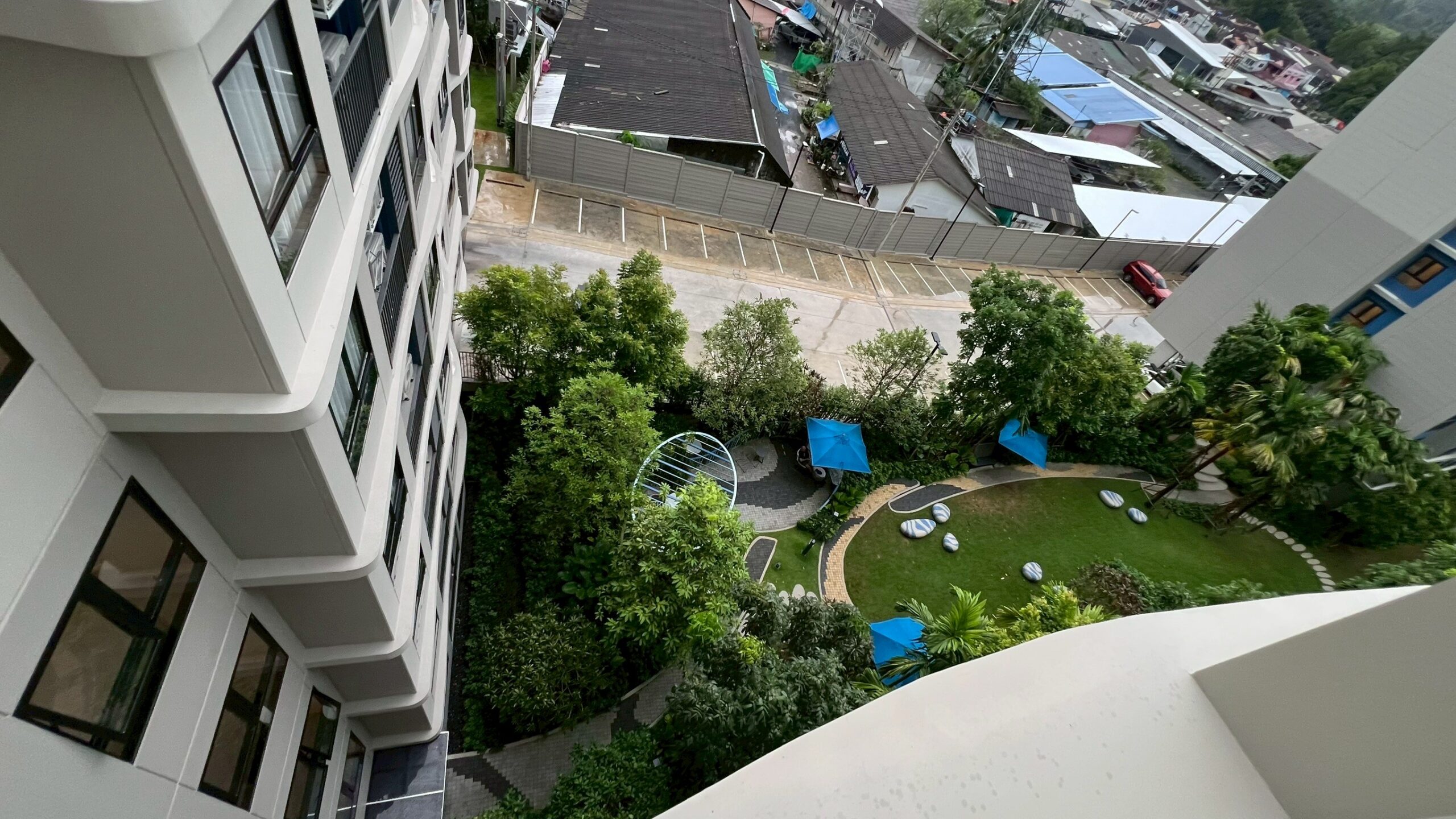 LINE_ALBUM_Dcondo-reef_250606_8