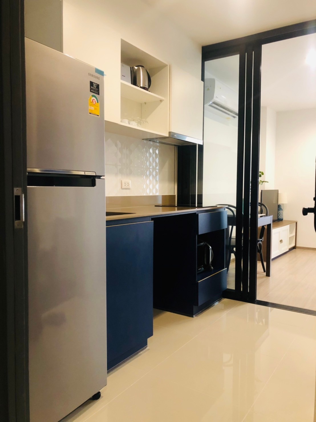 a4242848882d40369ec24502eafa4bb3