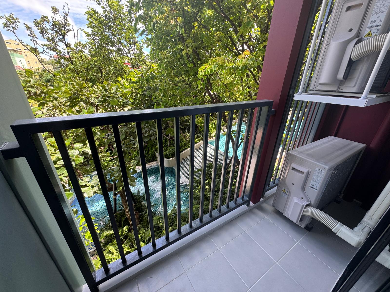 a92fd35fa5fb4c4bb668760304ba73e2