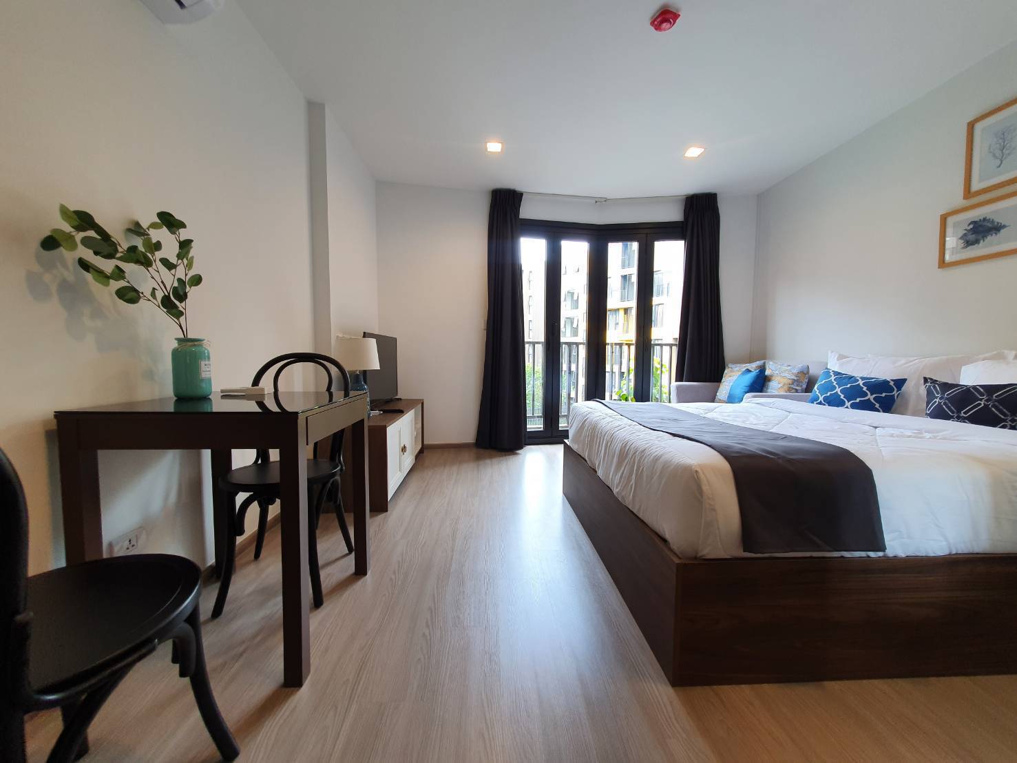 b8efb46fdca340deb25990c74d1edcdb