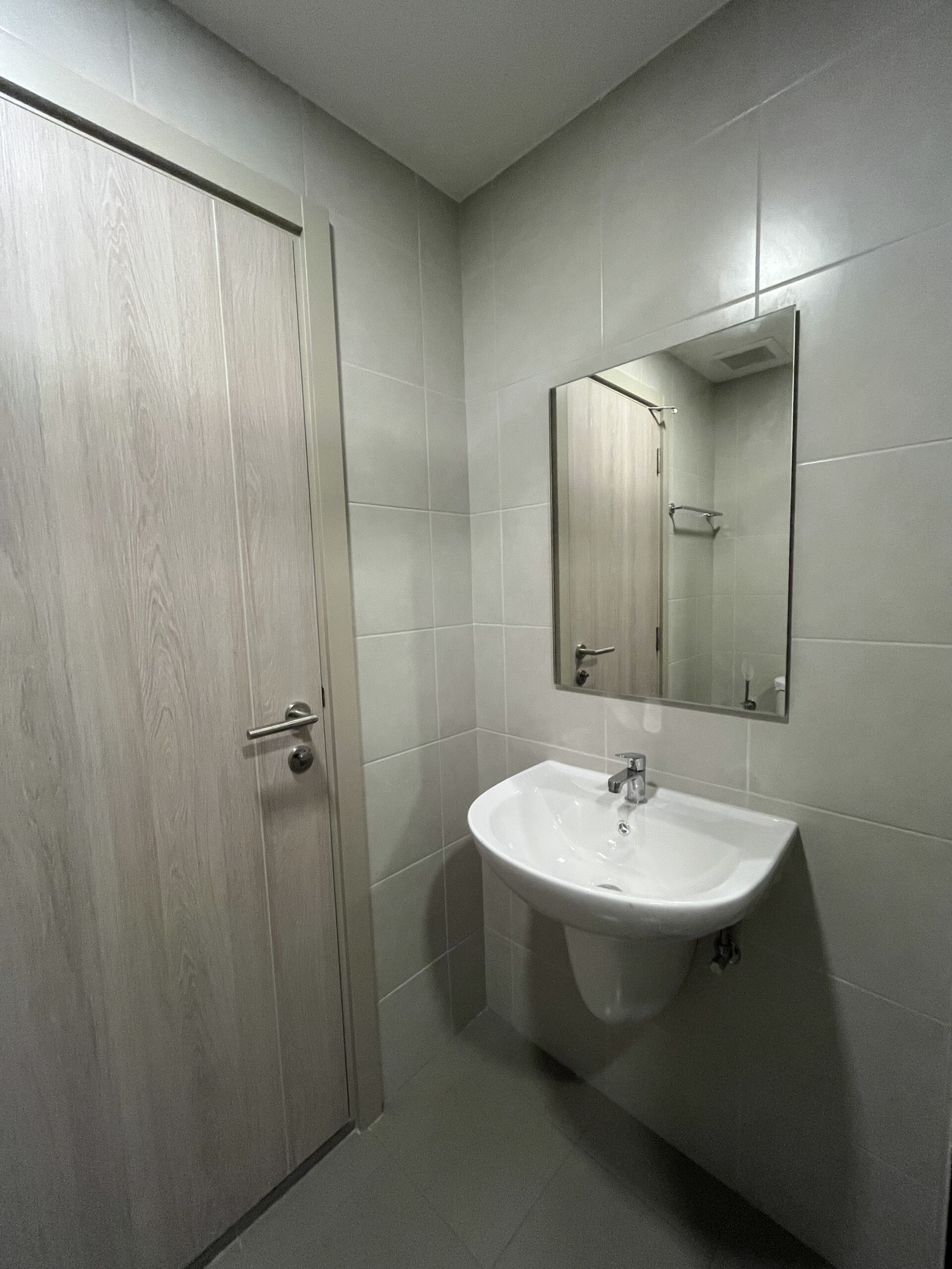 ba45bc8ae8a944fba12c3d41c989ef65-1