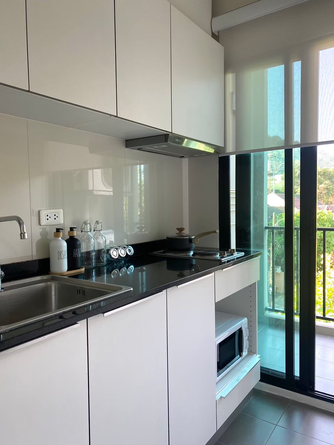 c2ba17b2ab0340af8fa6c4e28743214f