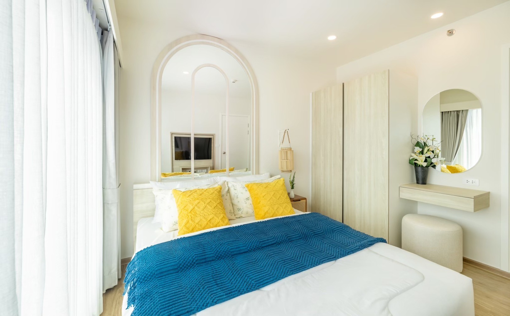 d2c01869a1ed4b3db6270b1af7d43300