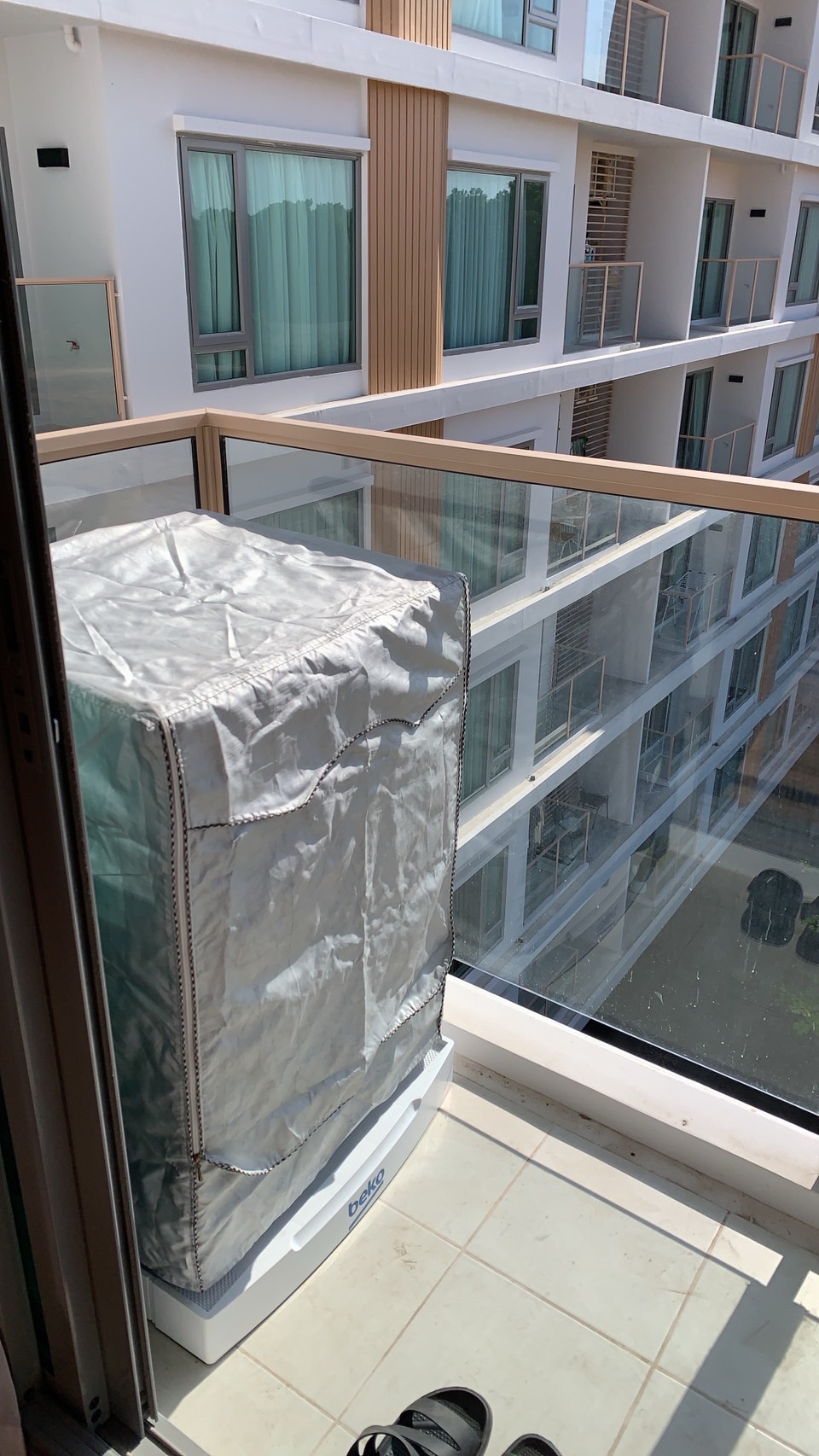 d86271c09d084ffc83503a87a07d0780