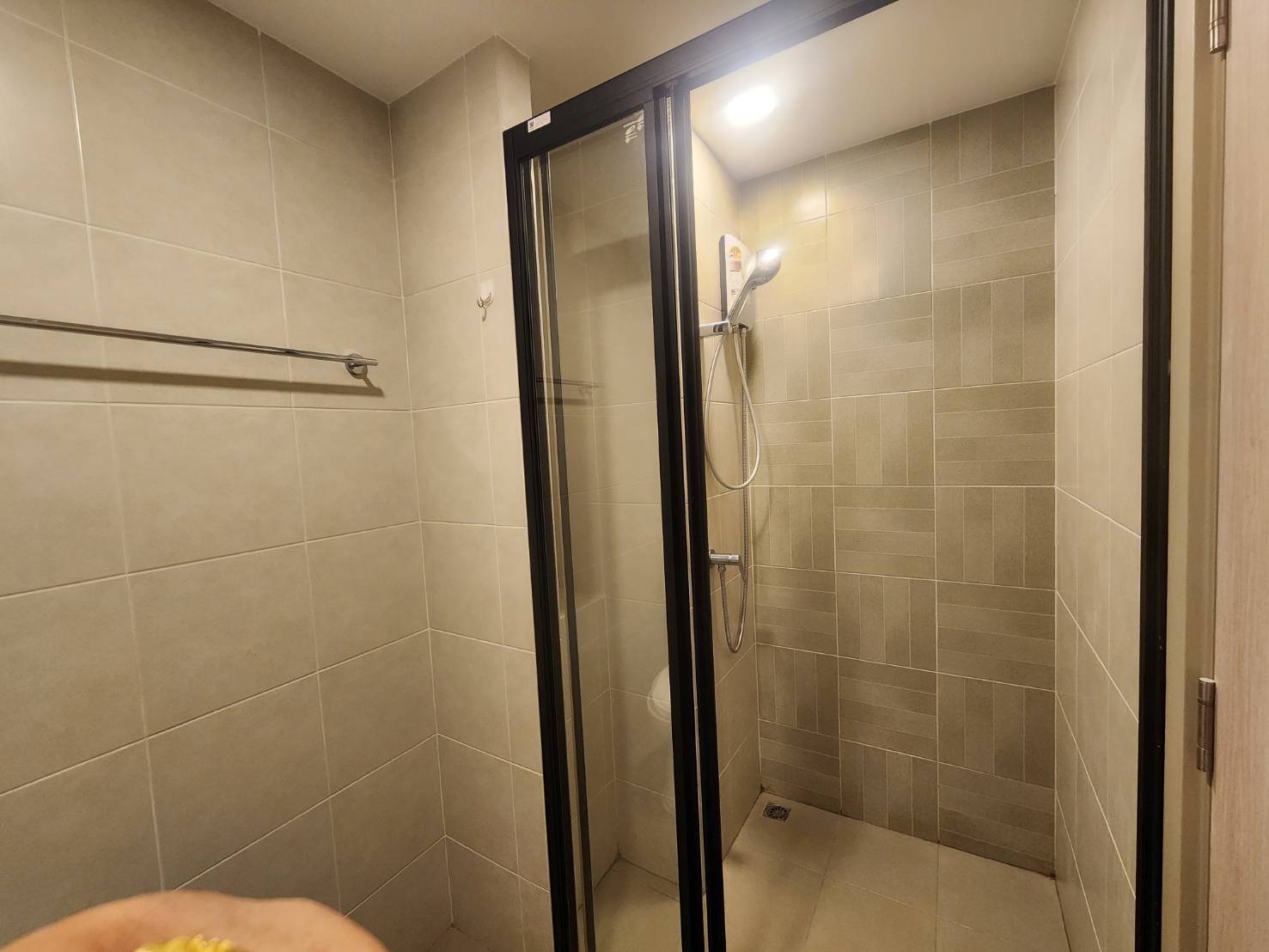 d8a30ee6505446488839455e0f843329-1