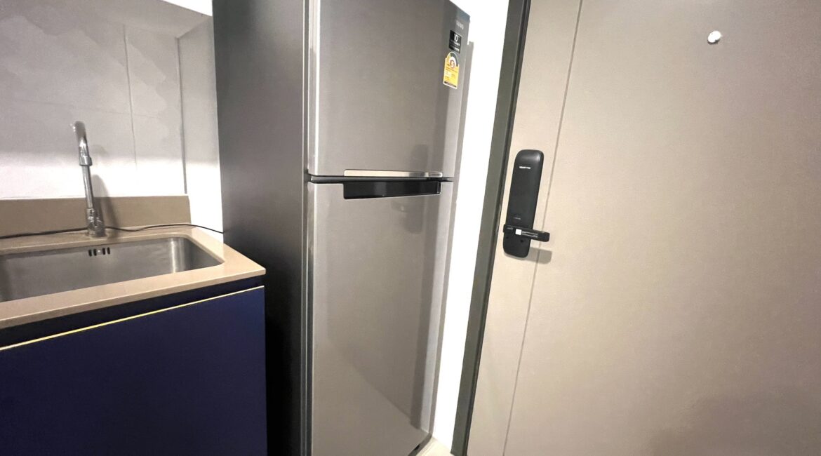 e98af6e237b84bef9041825039abad57-1